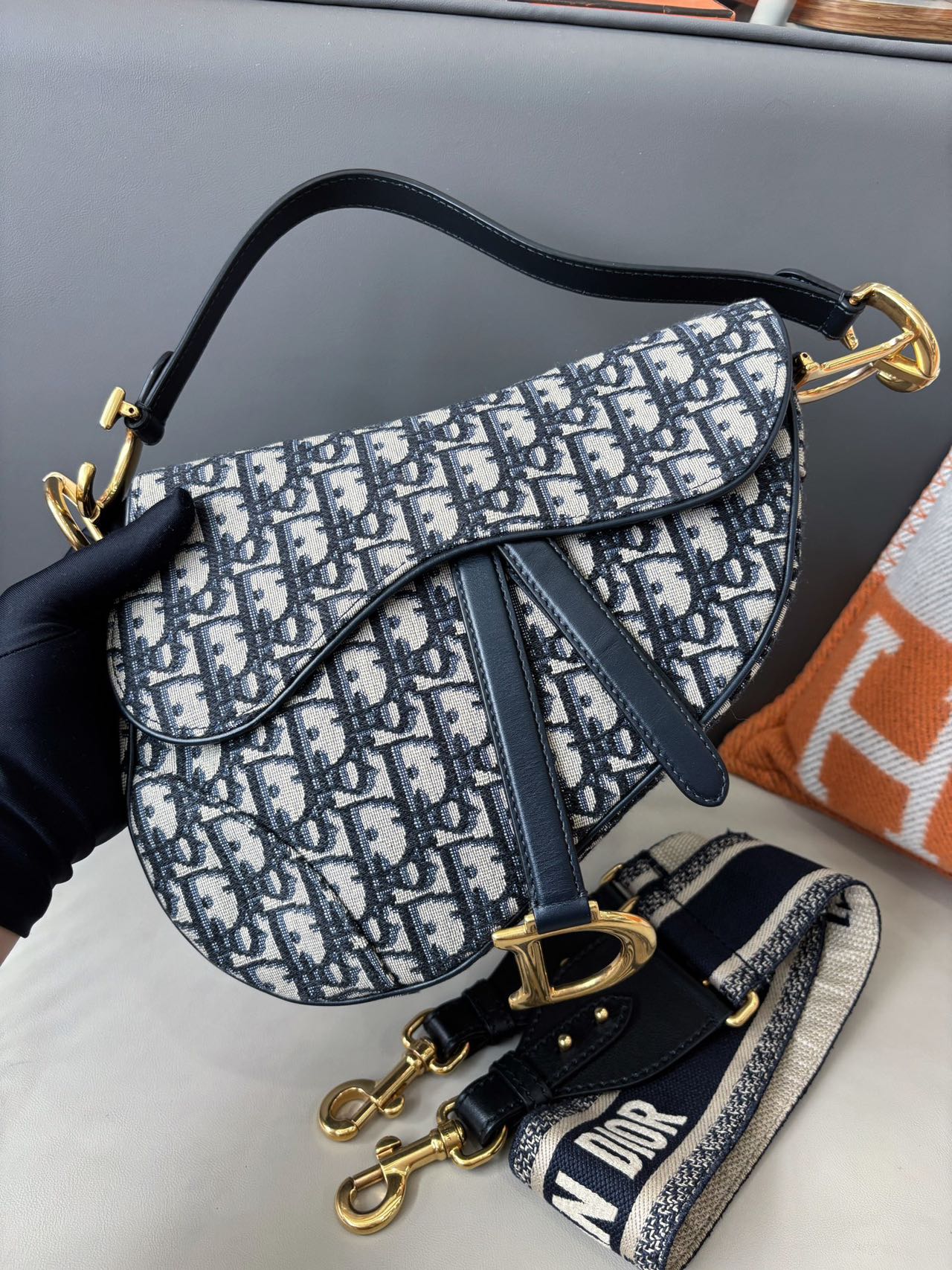 Pre-owned Certified Dior Medium Saddle in Blue Oblique Canvas, 2018, w/ dust bag, strap