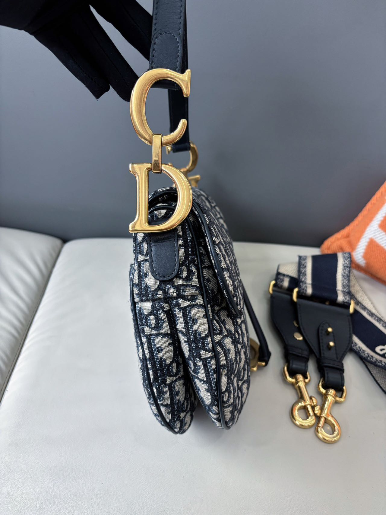 Pre-owned Certified Dior Medium Saddle in Blue Oblique Canvas, 2018, w/ dust bag, strap