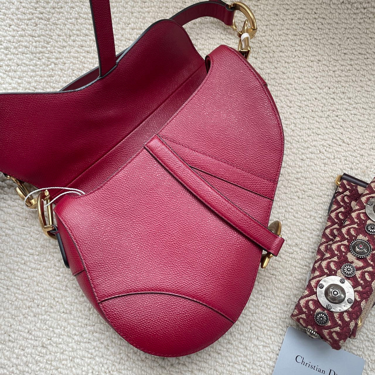 Pre-owned Certified Dior Medium Saddle in Burgundy Grained Calfskin with Golden Hardware, 2019, w/card, dust bag, strap