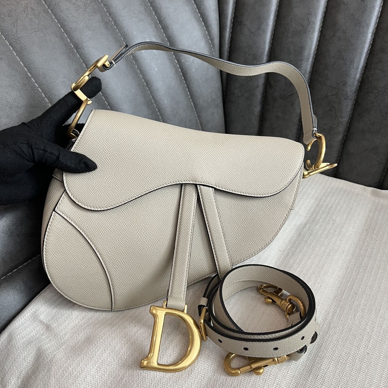 Pre-owned Certified Dior Medium Saddle in Etoupe Grained Calfskin with Golden Hardware, 2023, w/dust bag, leather strap