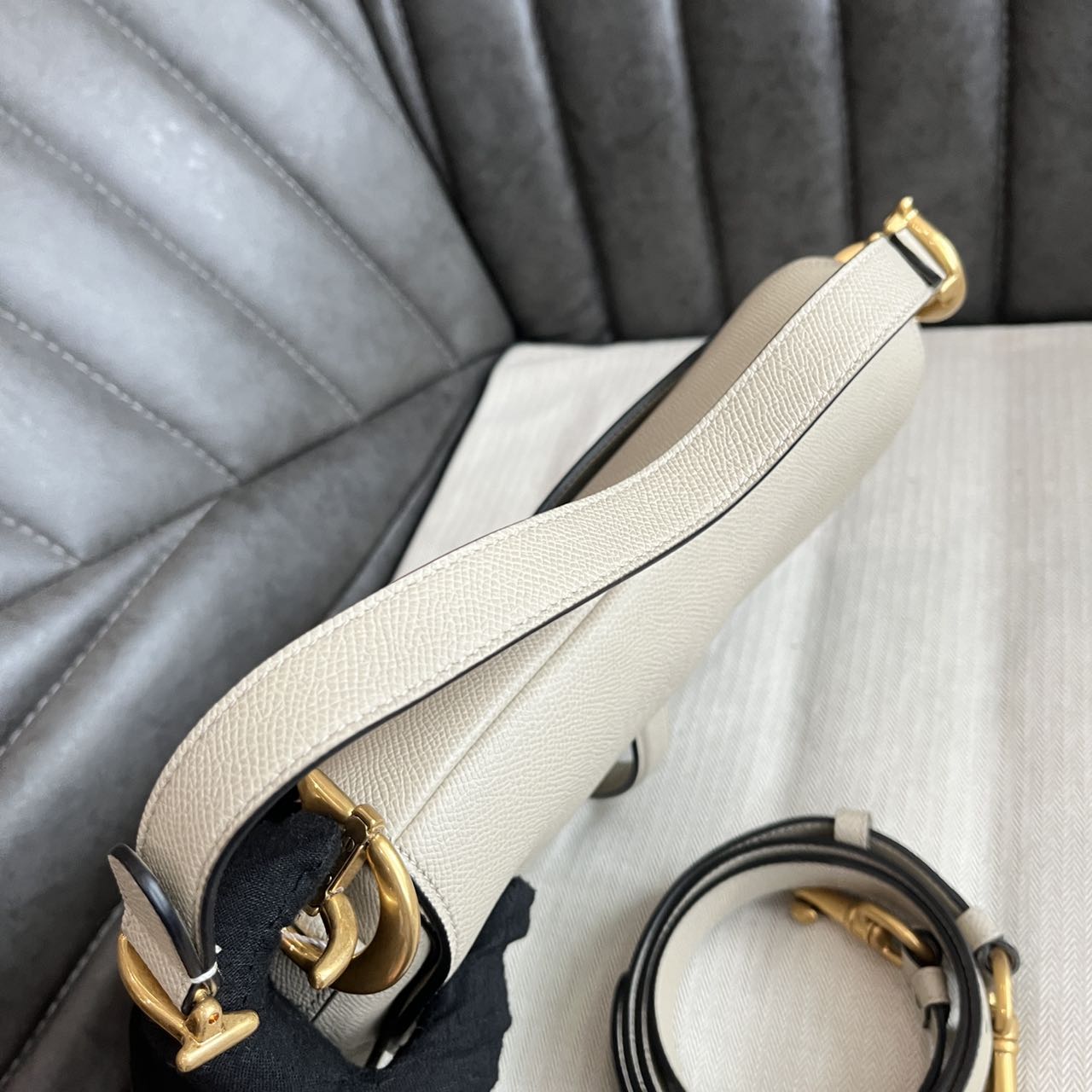 Pre-owned Certified Dior Medium Saddle in Etoupe Grained Calfskin with Golden Hardware, 2023, w/dust bag, leather strap