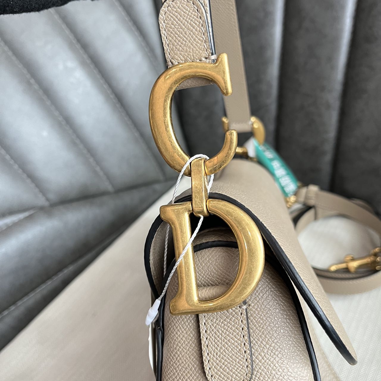 Pre-owned Certified Dior Medium Saddle in Light Brown Grained Calfskin with Golden Hardware, 2022, w/dust bag, leather strap