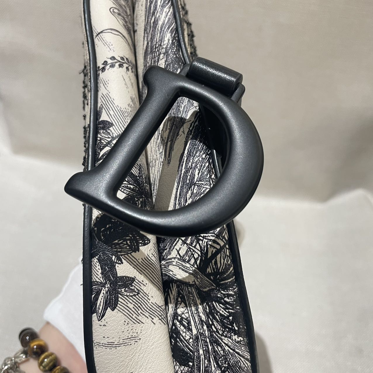 Pre-owned Certified Dior Medium Saddle in White Calfskin with Black Tropical Embroidery, with So Black Hardware, 2019, w/ dust bag