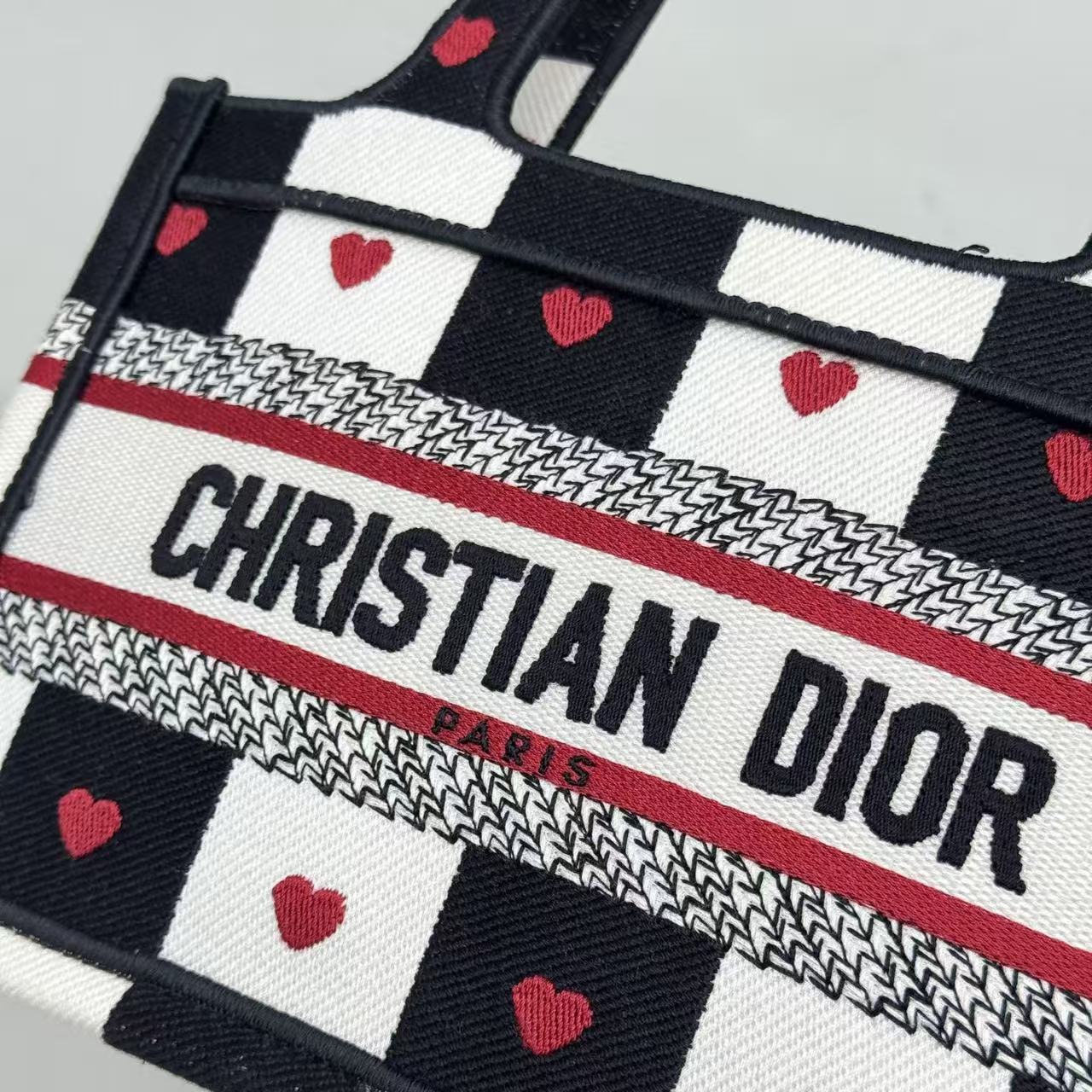 Pre-owned Certified Dior Mini Booktote Limited Valentine’s Day Edition, 2021, w/ dust bag