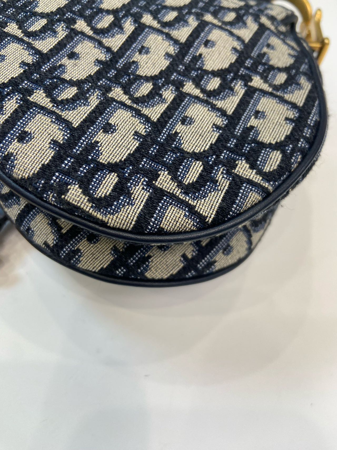 Pre-owned Certified  Dior Mini Saddle in Blue Oblique Canvas, w/ dust bag, strap