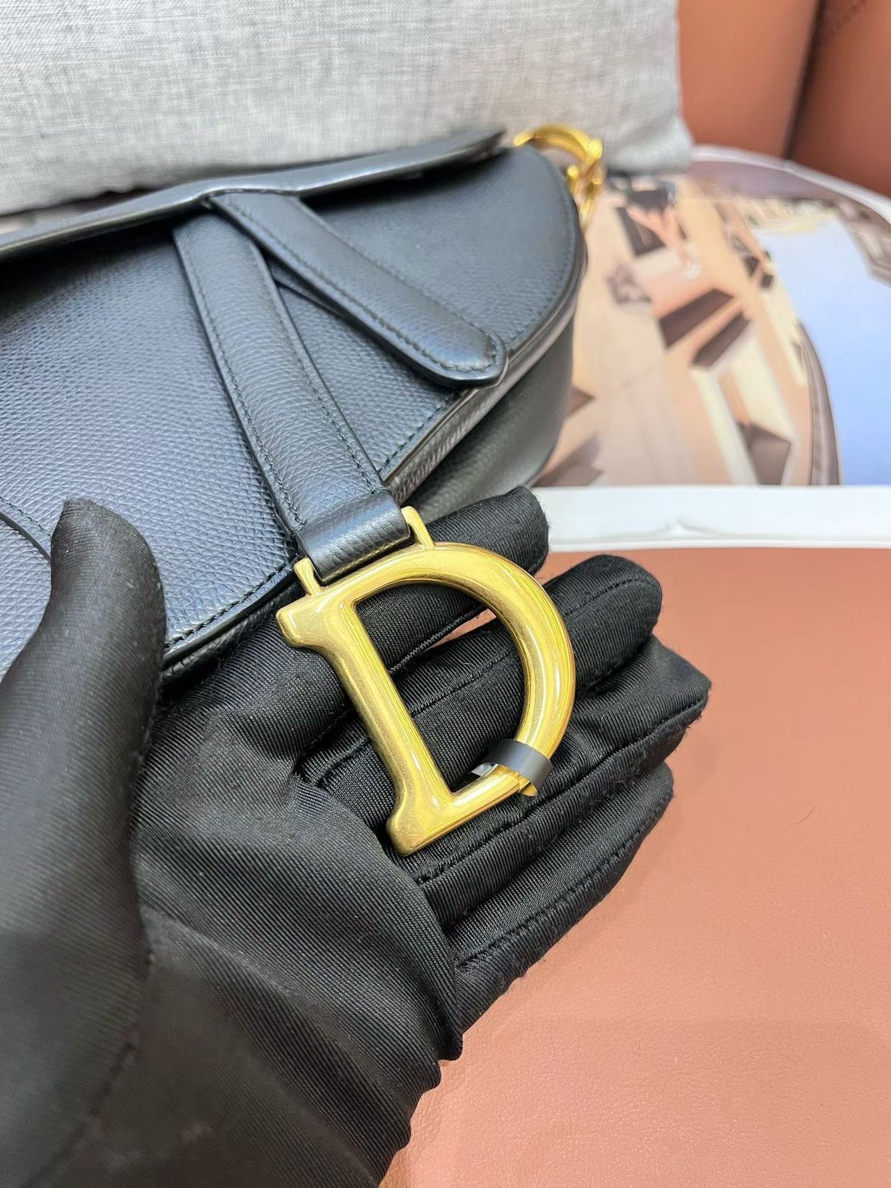 Pre-owned Certified Dior Mini Saddle in Black Grained Calfskin with Golden Hardware, 2018, w/dust bag