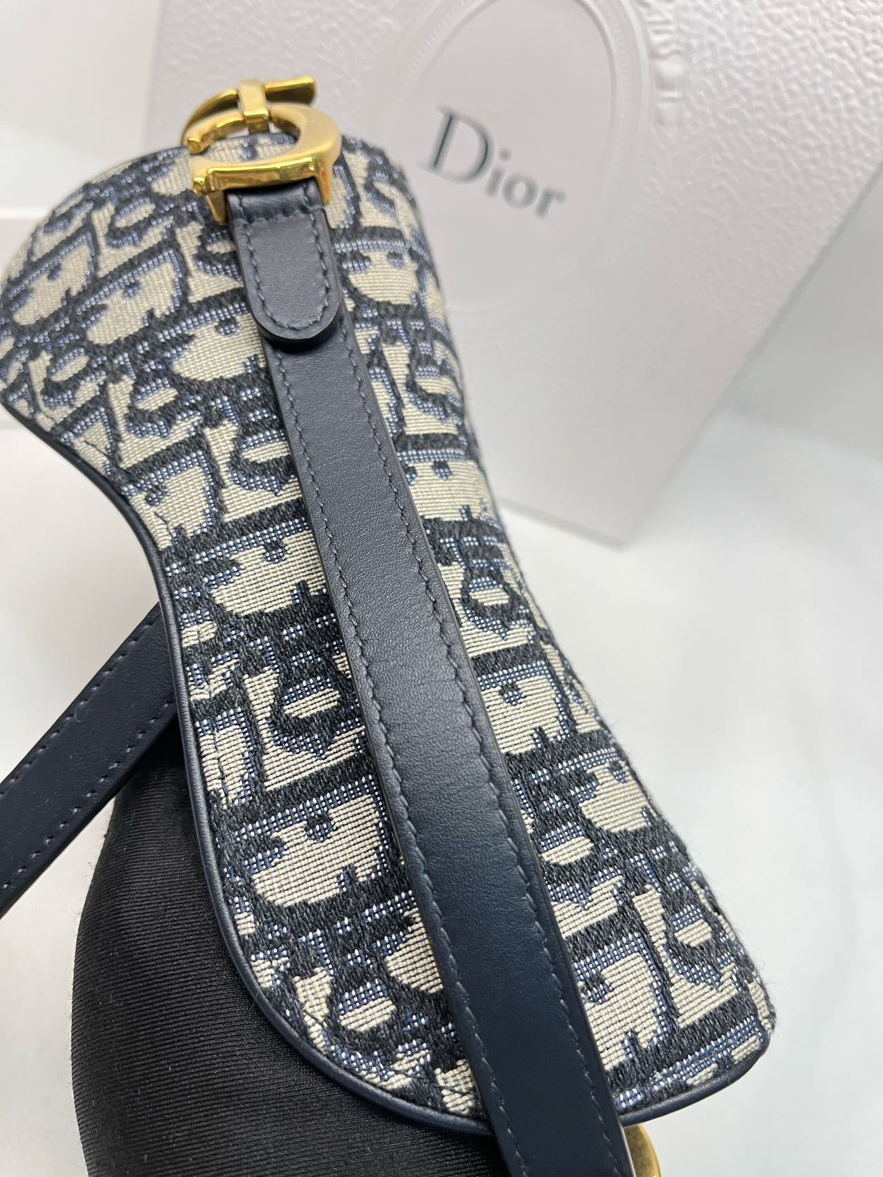 Pre-owned Certified Dior Mini Saddle in Blue Oblique Canvas, 2018, w/ full set