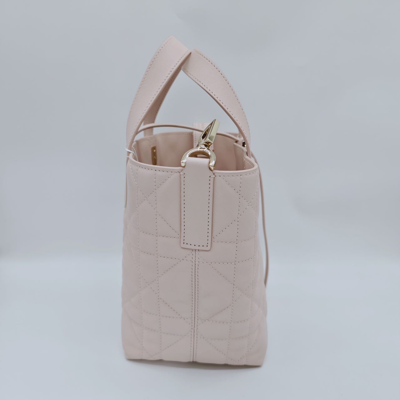 Pre-owned Certified Dior Small Toujour Vertical Tote Pink Powder Leather with Golden Hardware, 2026, w/full set