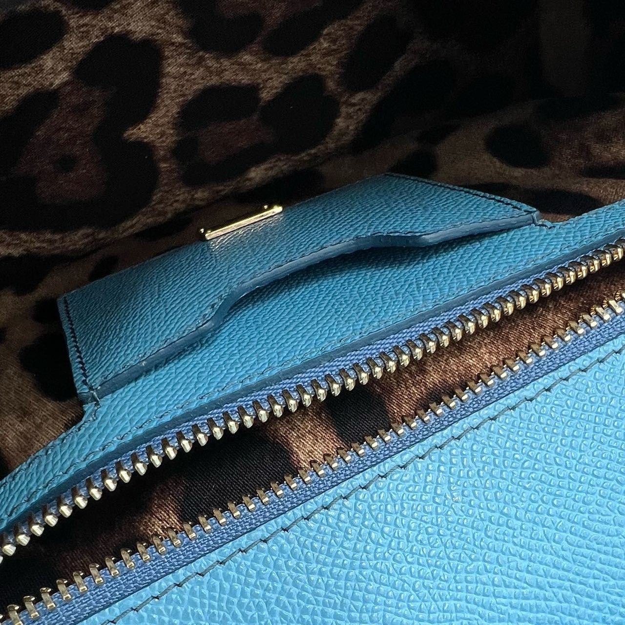 Pre-owned Certified D&G Dolce & Gabbana Large Sicily Handbag in Light Blue Calfskin with Golden Hardware, w/ dust bag, strap