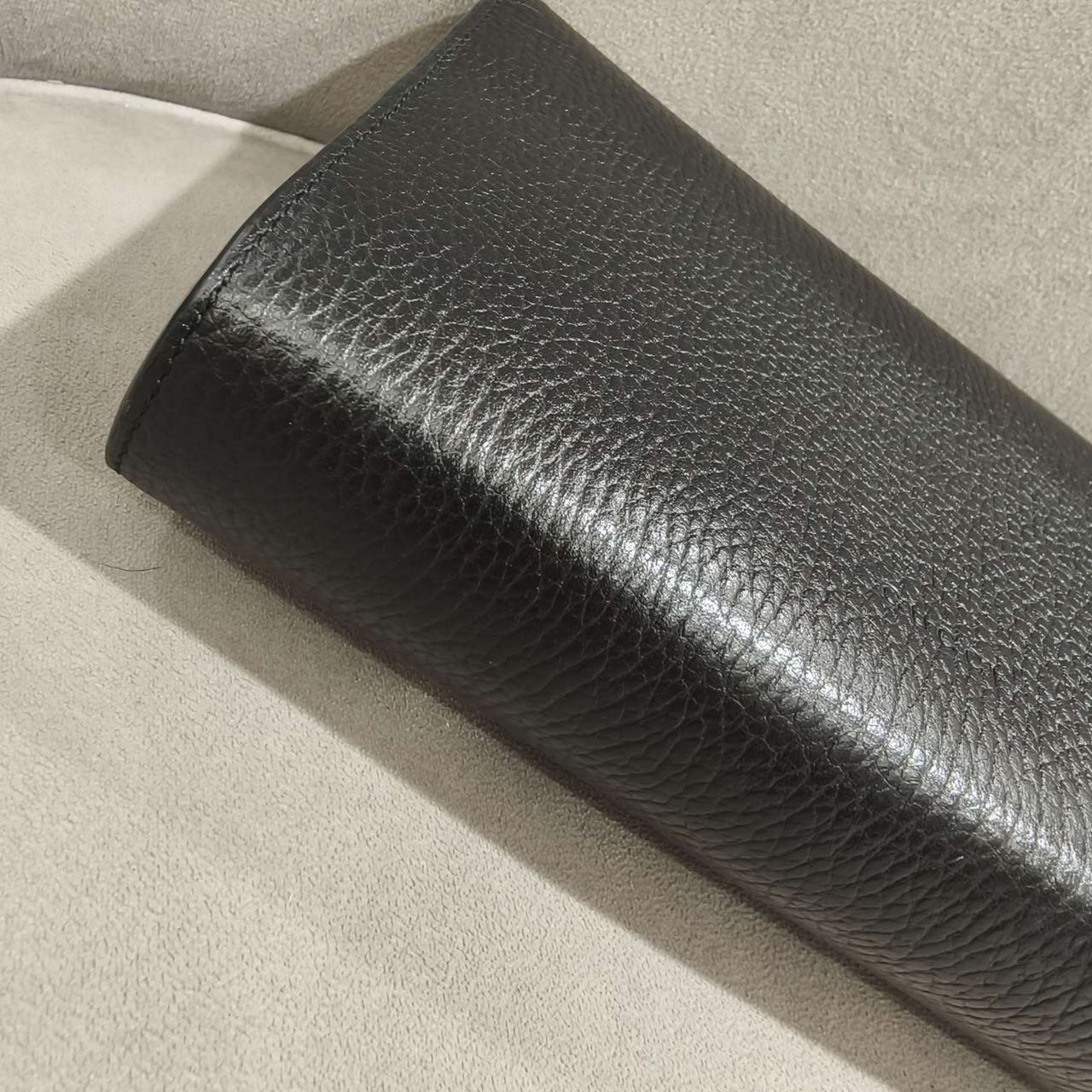 Pre-owned Certified Gucci Dionysus Wallet on Chain in Black Grained Leather with Crystal Hardware, w/full set