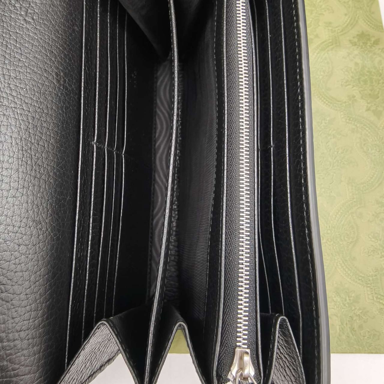 Pre-owned Certified Gucci Dionysus Wallet on Chain in Black Grained Leather with Crystal Hardware, w/full set