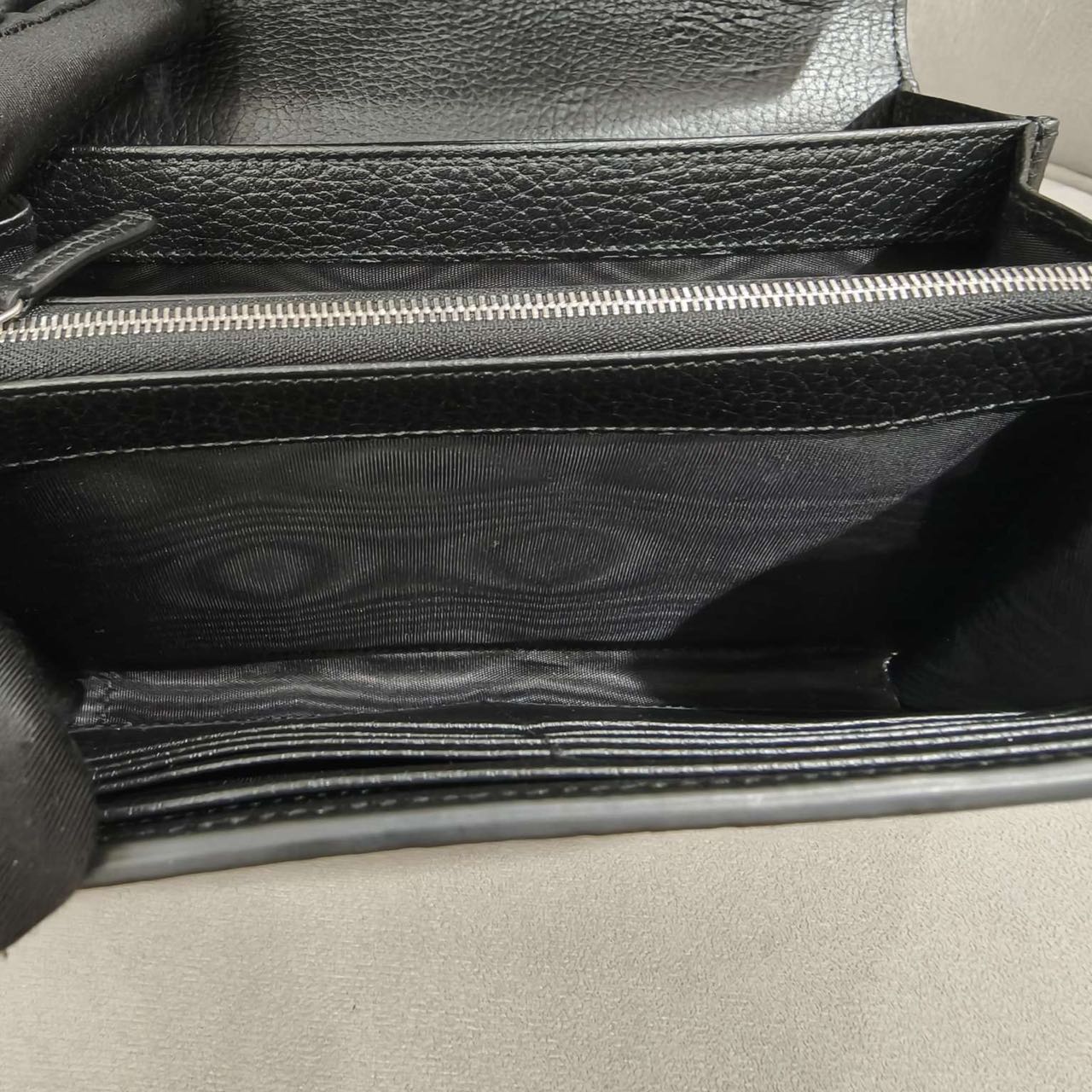 Pre-owned Certified Gucci Dionysus Wallet on Chain in Black Grained Leather with Crystal Hardware, w/full set