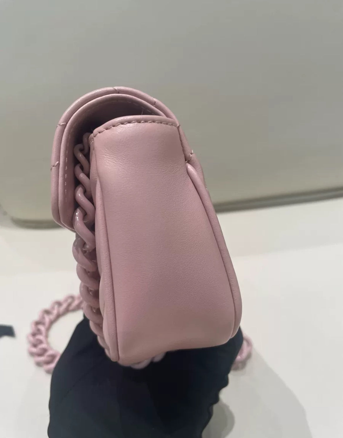 Подержанные часы Gucci Marmont Supermini в цвете All Pink