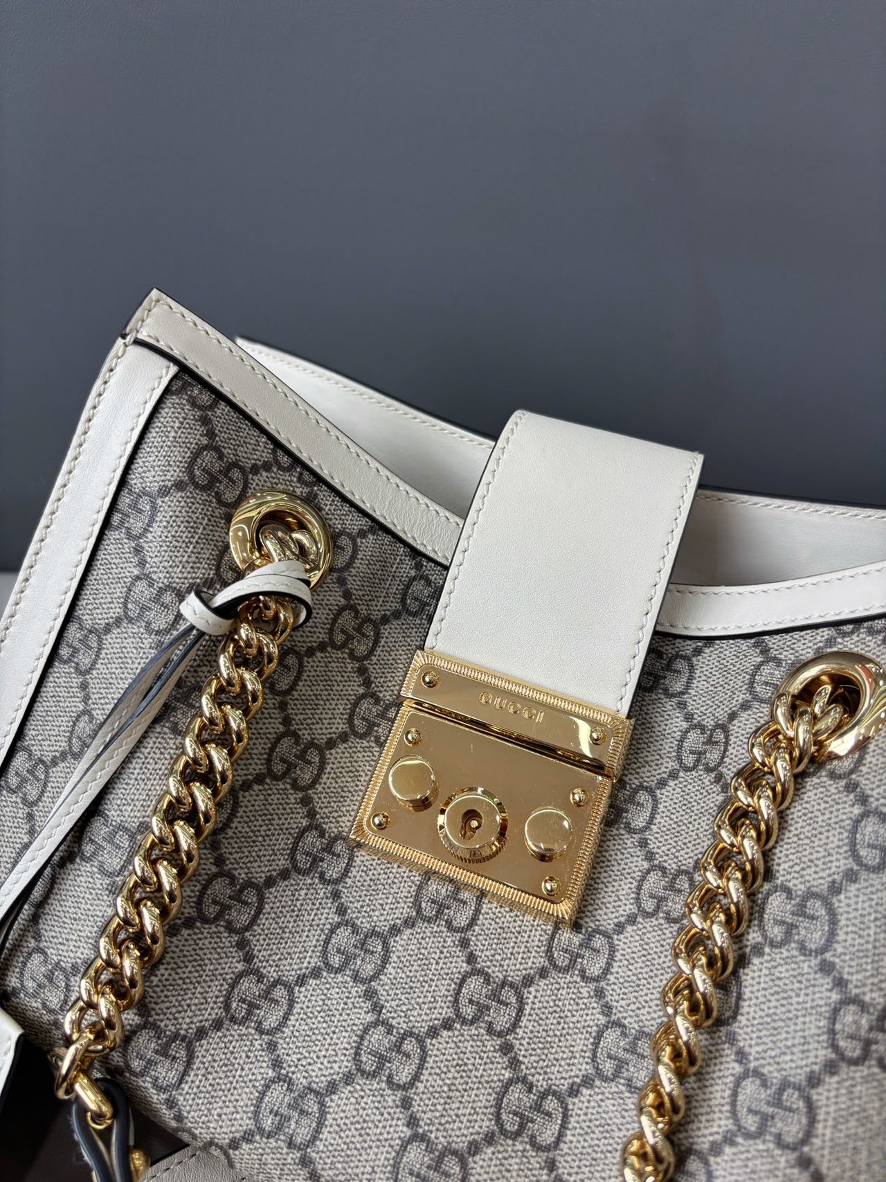 Pre-owned Certified Gucci Small Padlock Shoulder Bag in GG Supreme Coated Canvas with Golden Hardware