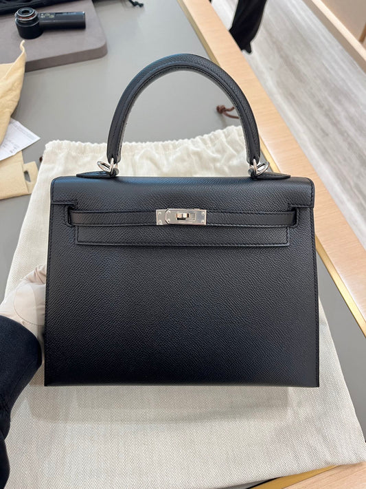 Pre-owned Certified Hermes Kelly 25 Sellier in Black Epsom Leather with Palladium Hardware, 2017, w/ Full Set