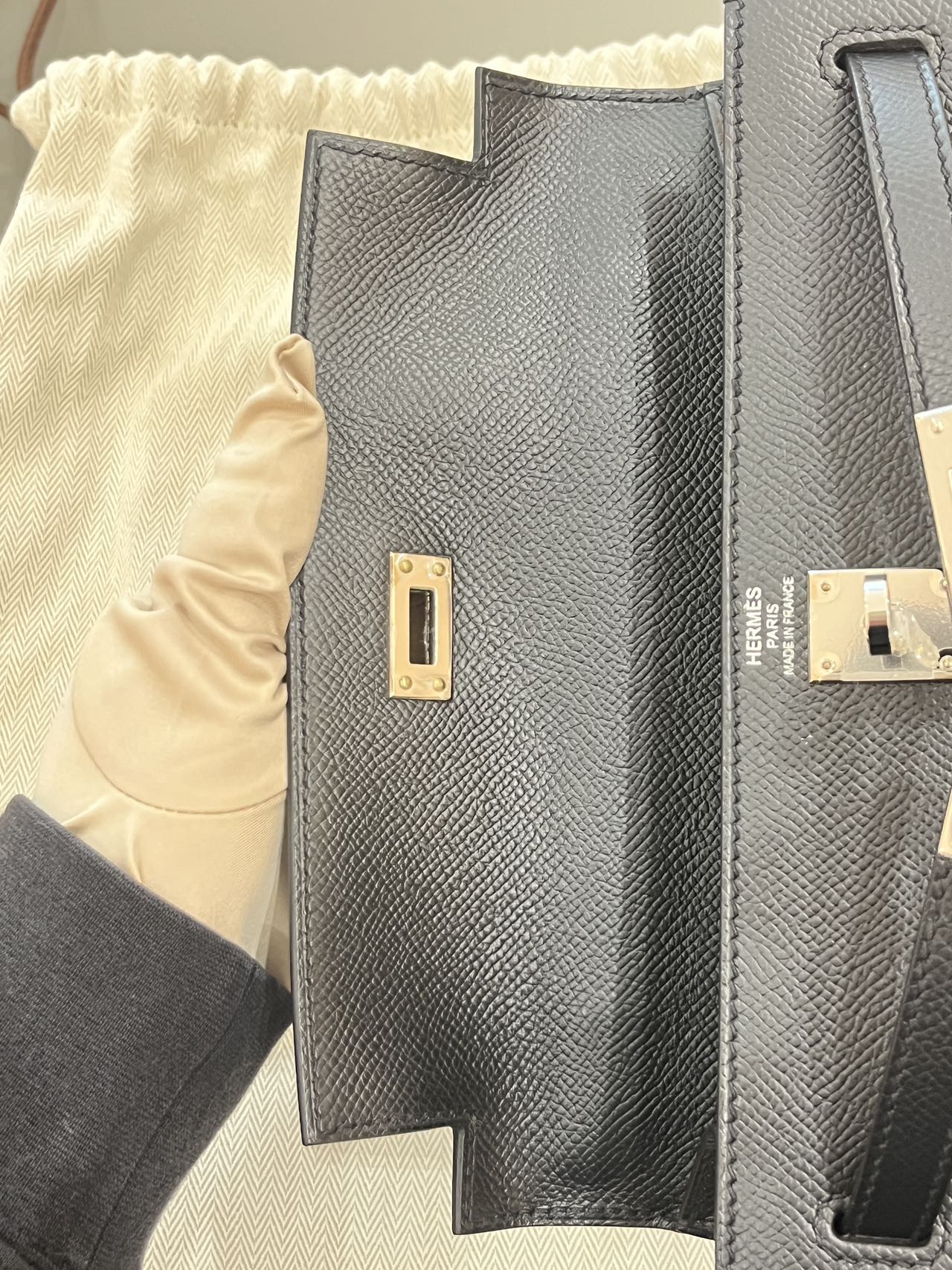 Pre-owned Certified Hermes Kelly 25 Sellier in Black Epsom Leather with Palladium Hardware, 2017, w/ Full Set