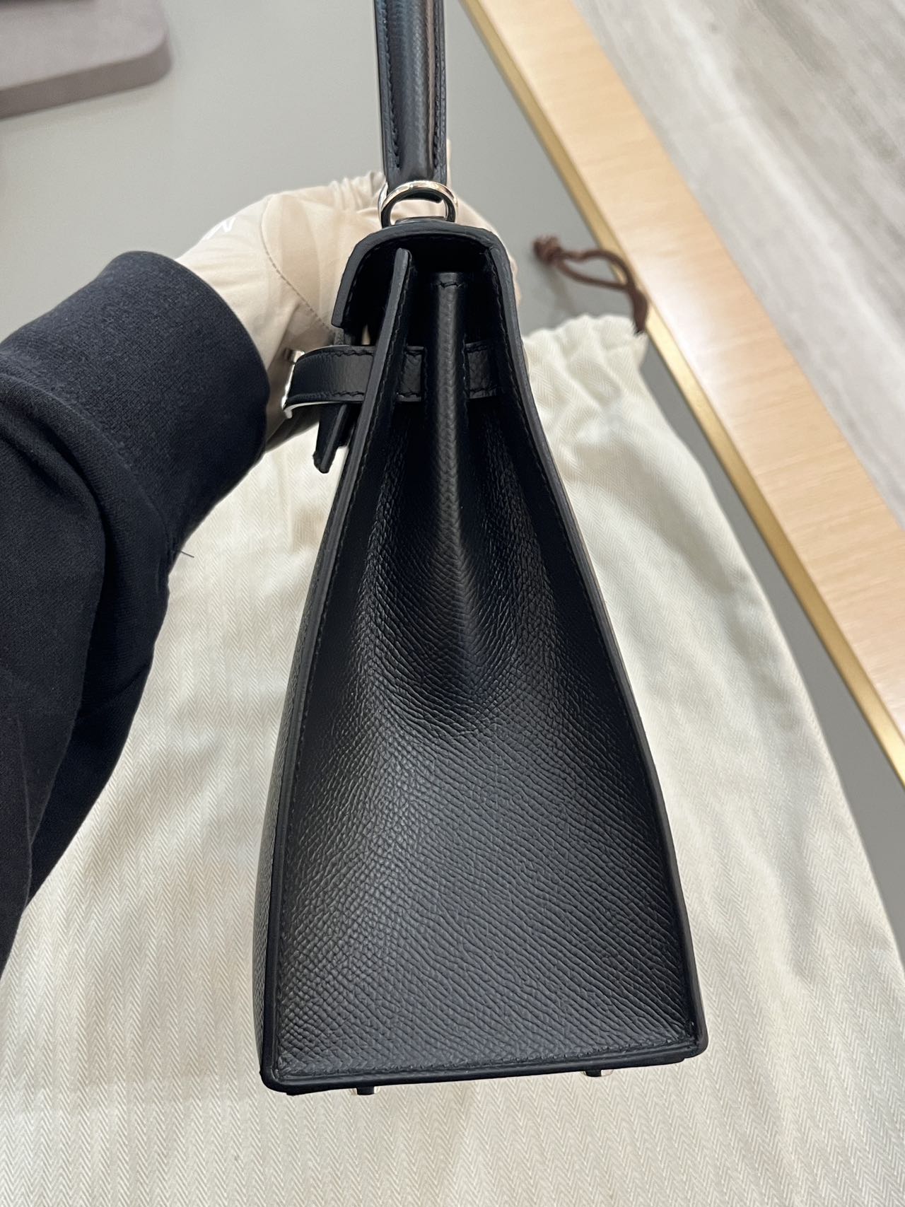 Pre-owned Certified Hermes Kelly 25 Sellier in Black Epsom Leather with Palladium Hardware, 2017, w/ Full Set