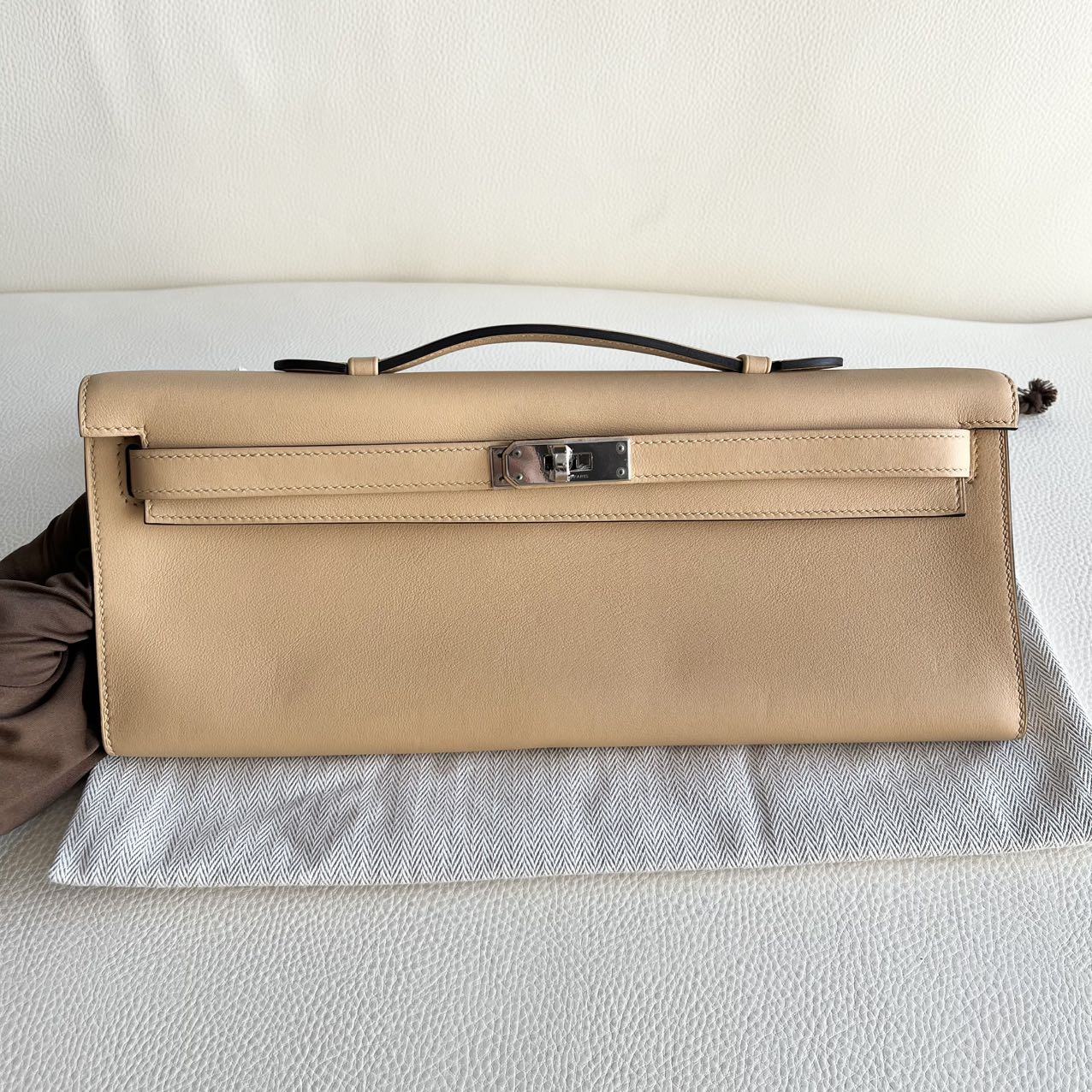 Pre-owned Certified Hermes Kelly Cut in 21 Naturel-Sable Swift Leather with Silver Hardware, 2016, w/ Dust bag