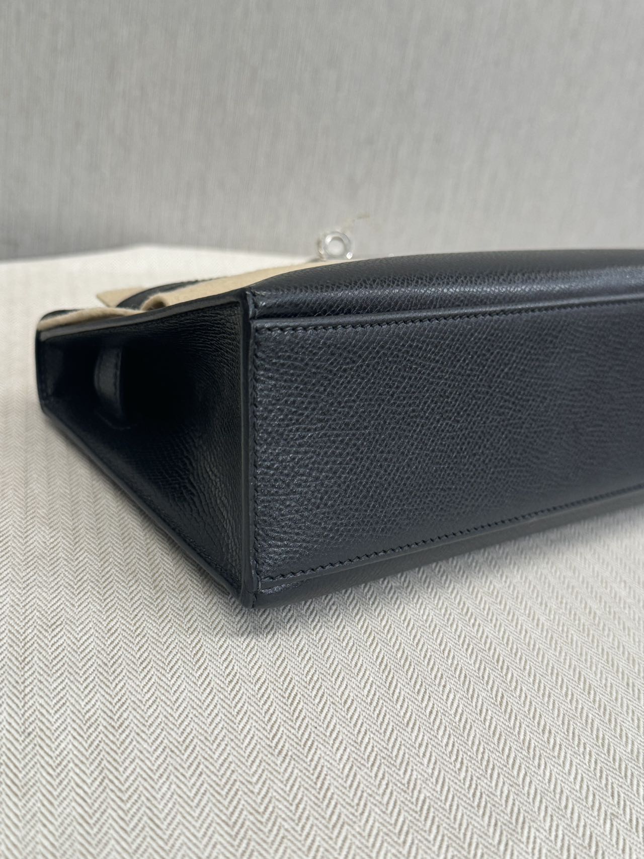 Pre-owned Certified Hermes Kelly Pochette in Black Epsom Leather with Silver Hardware, 2004, w/ full set