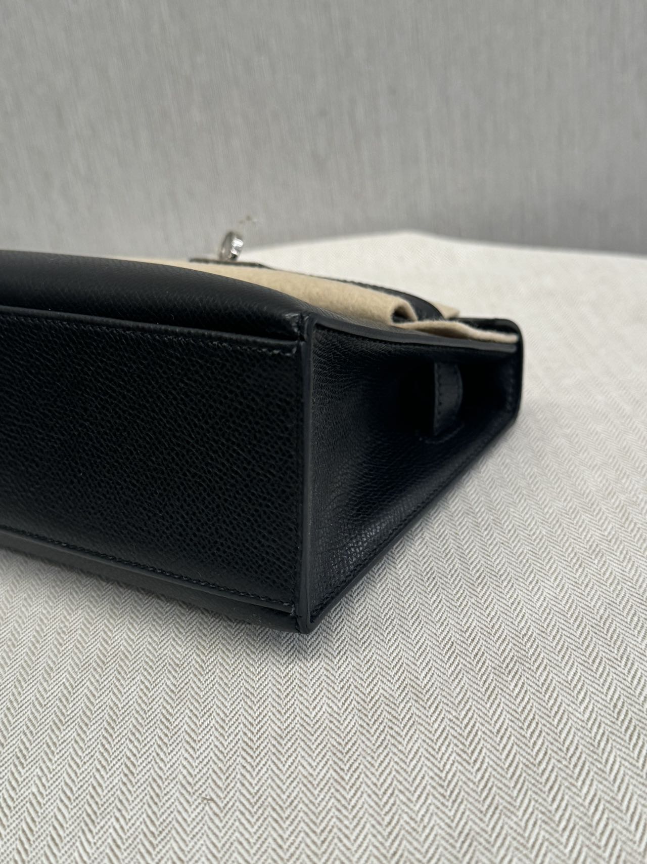 Pre-owned Certified Hermes Kelly Pochette in Black Epsom Leather with Silver Hardware, 2004, w/ full set