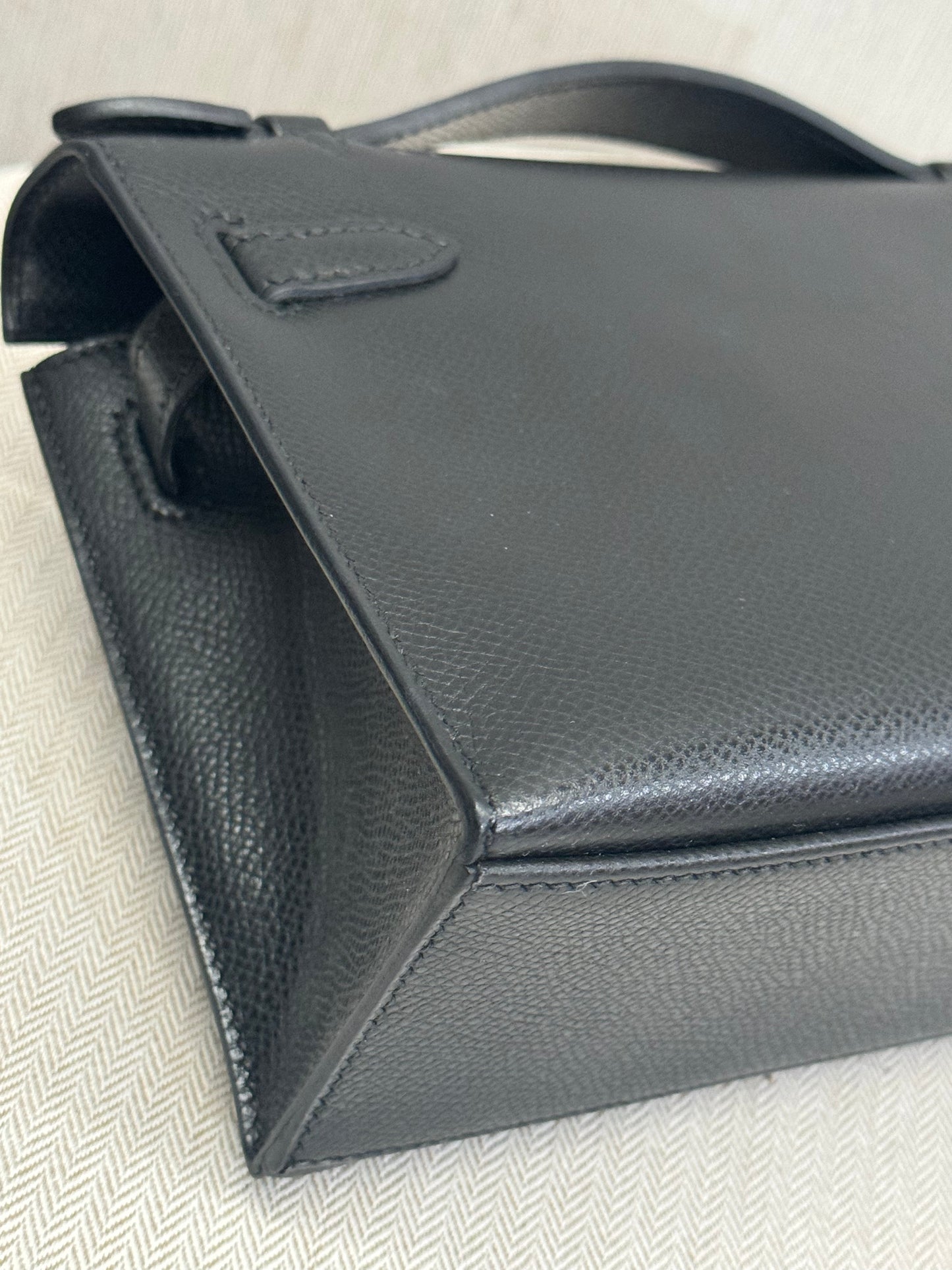 Pre-owned Certified Hermes Kelly Pochette in Black Epsom Leather with Silver Hardware, 2004, w/ full set