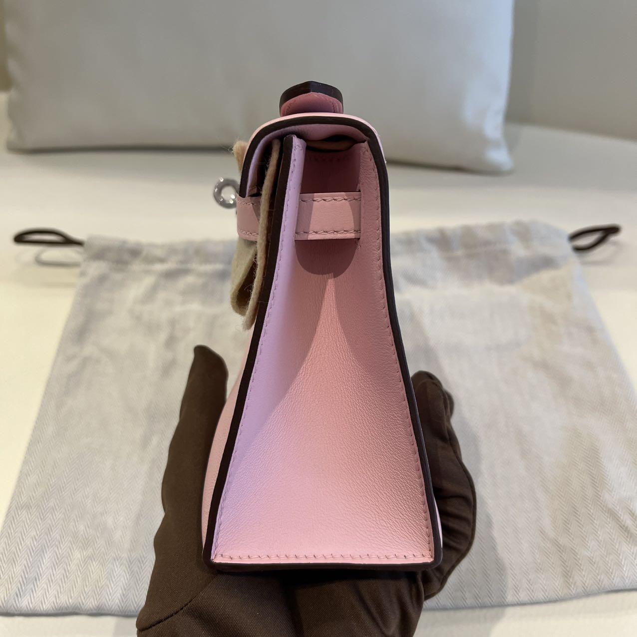 Pre-owned Certified Hermes Mini Kelly Pochette in Sakura Pink Swift Leather with Silver Hardware, 2025, w/ Full Set