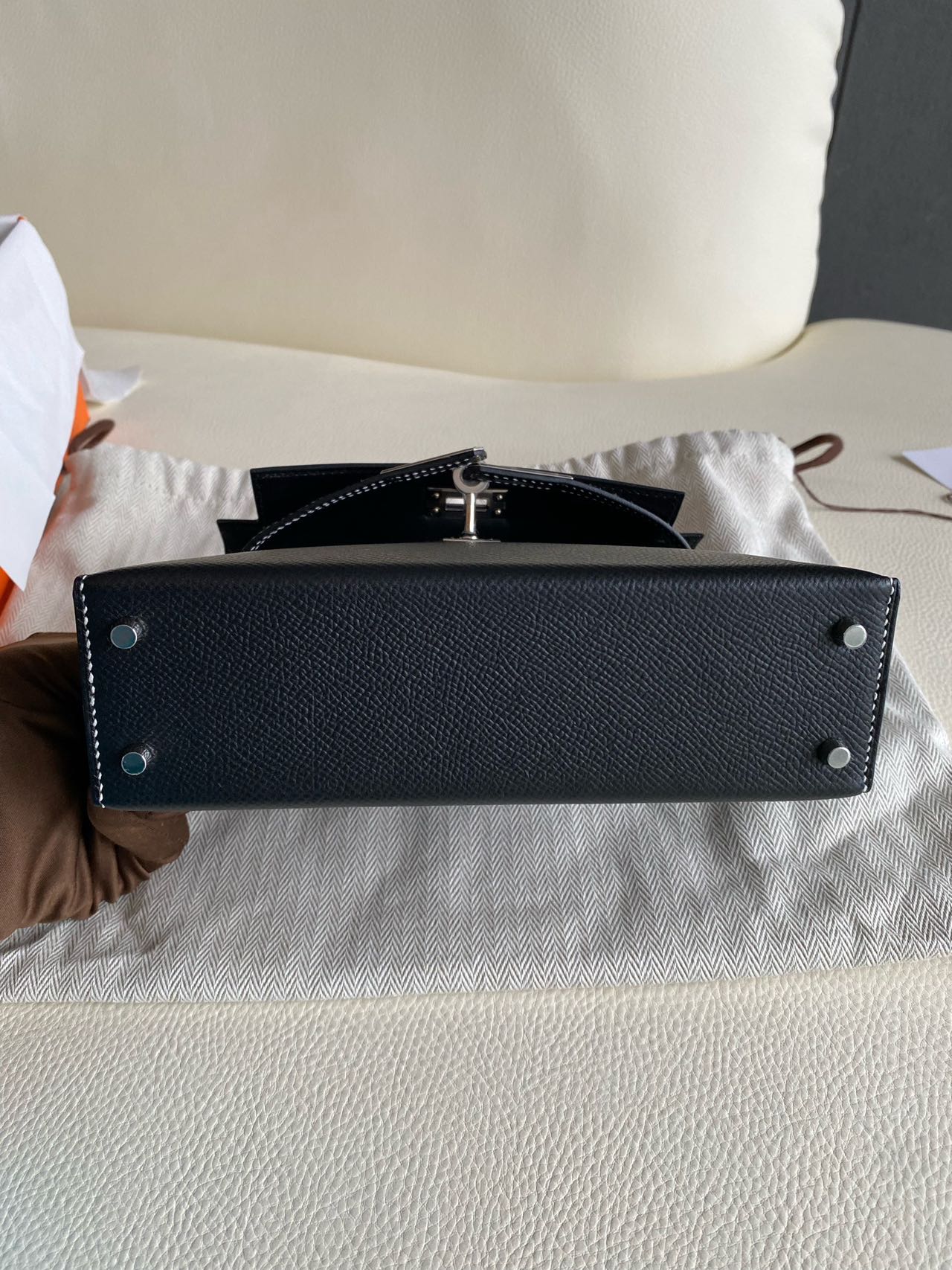 Pre-owned Certified Hermes Mini Kelly SO Black Epsom Leather with White Stitching, with Silver Hardware, 2025 (K stamp), w/ Full Set