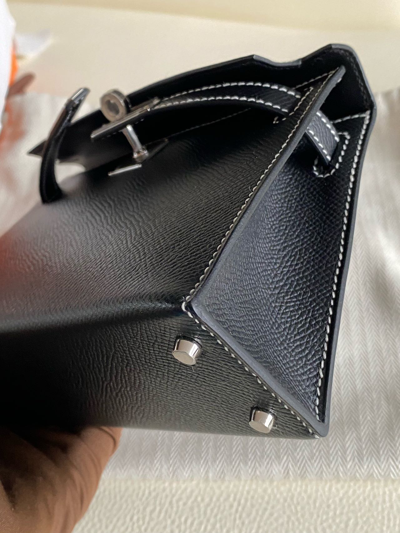Pre-owned Certified Hermes Mini Kelly SO Black Epsom Leather with White Stitching, with Silver Hardware, 2025 (K stamp), w/ Full Set
