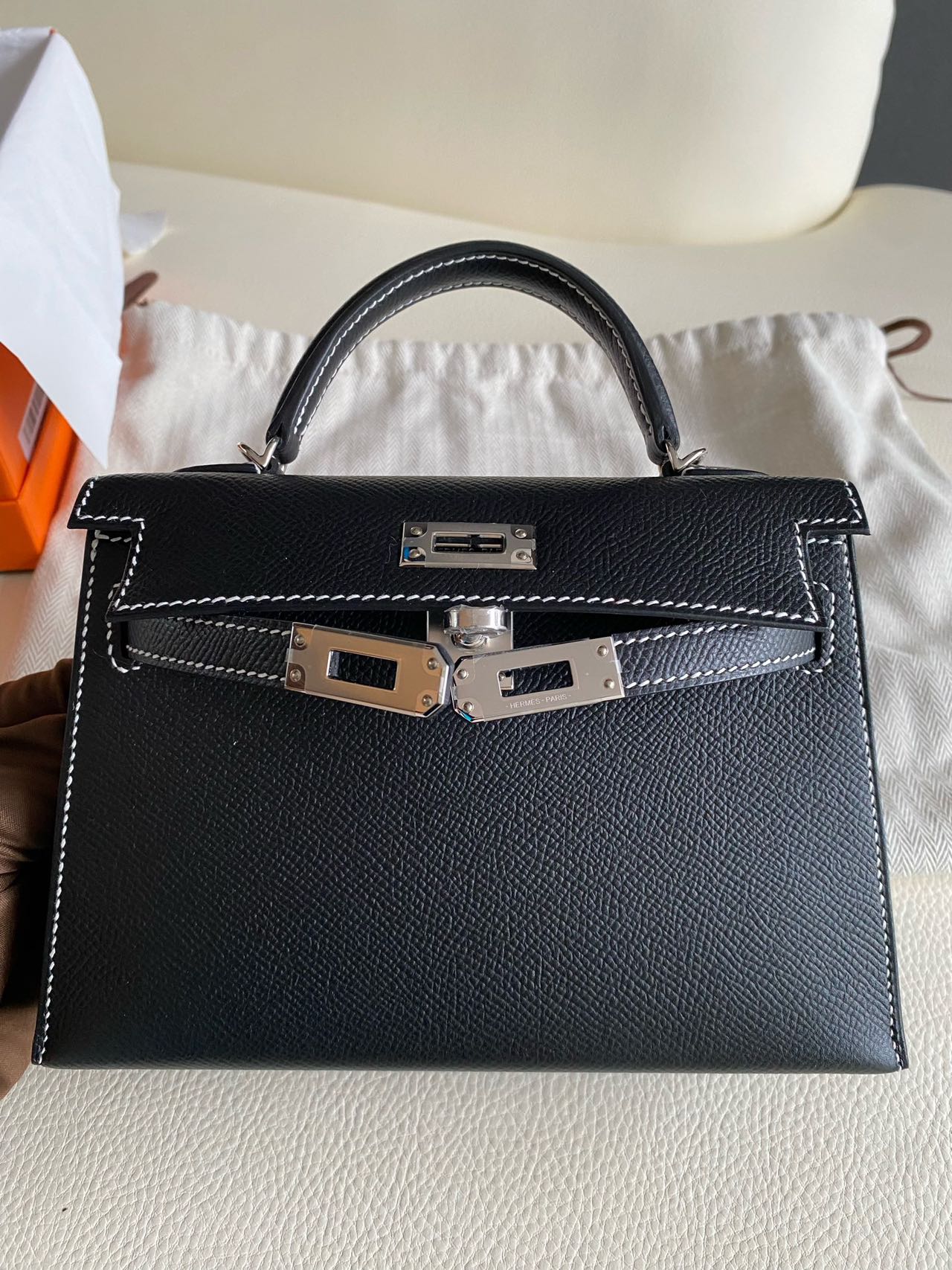 Pre-owned Certified Hermes Mini Kelly SO Black Epsom Leather with White Stitching, with Silver Hardware, 2025 (K stamp), w/ Full Set
