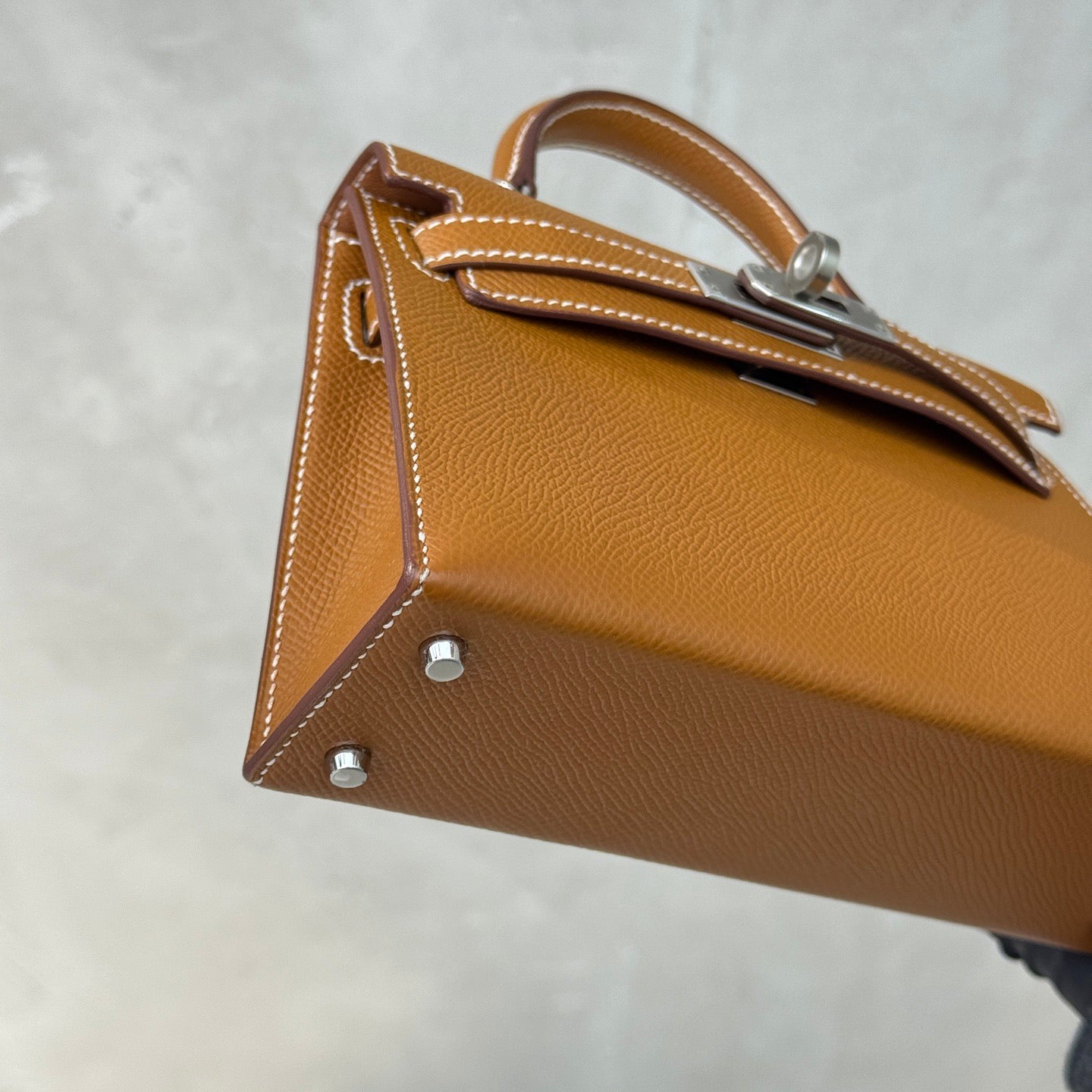 Pre-owned Certified Hermes Mini Kelly in Golden Brown Epsom Leather with Silver Hardware, 2024, w/ Full Set