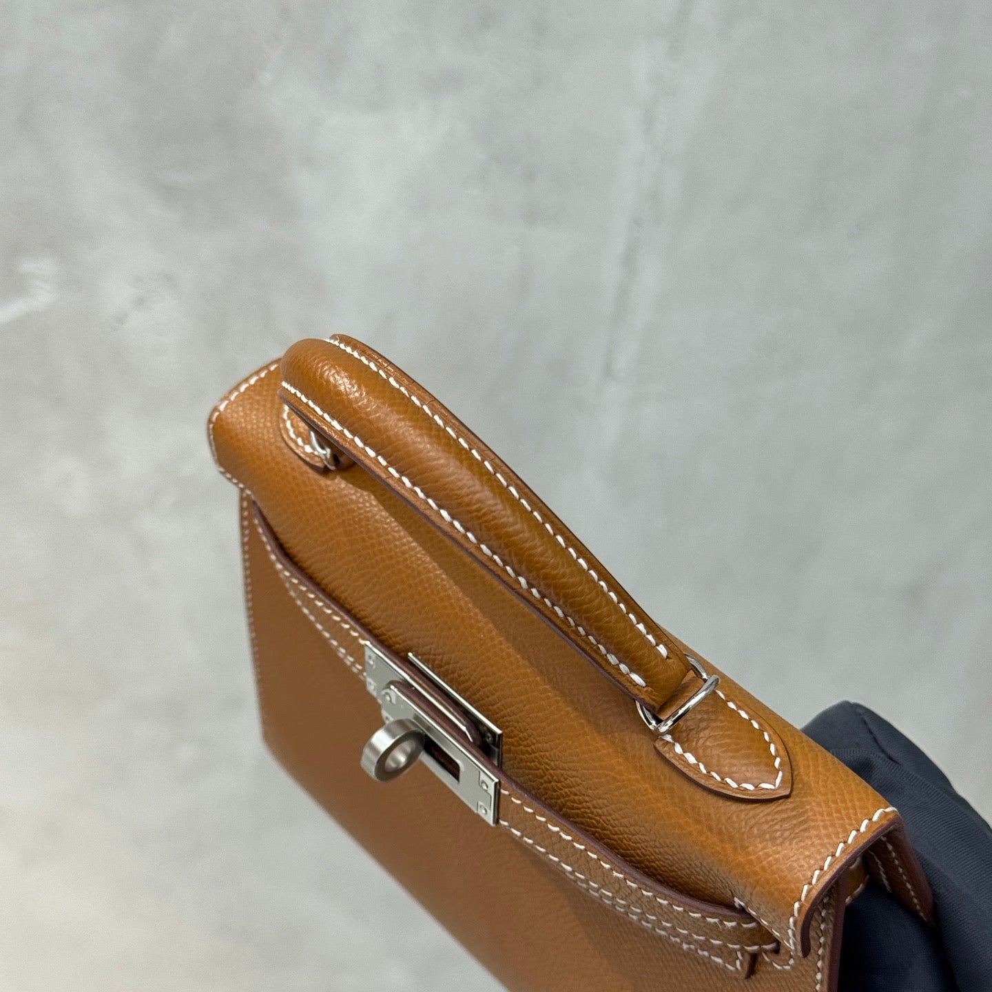 Pre-owned Certified Hermes Mini Kelly in Golden Brown Epsom Leather with Silver Hardware, 2024, w/ Full Set