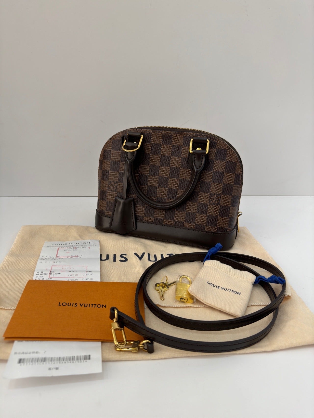 Новые драгоценные камни | Подержанный LV Louis Vuitton Alma BB Damier Ebene