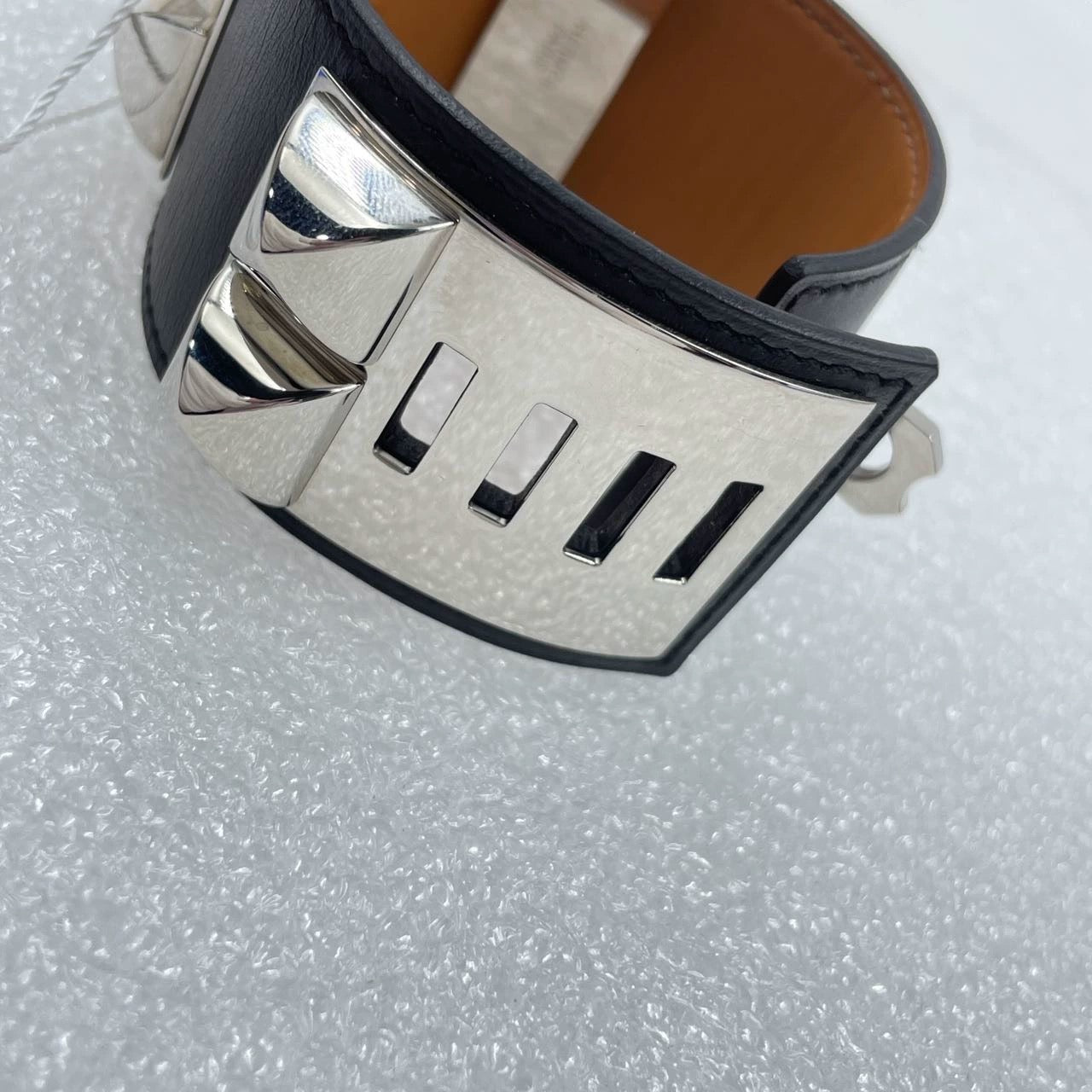 Pre-owned Hermes CDC bracelet black with silver hardware