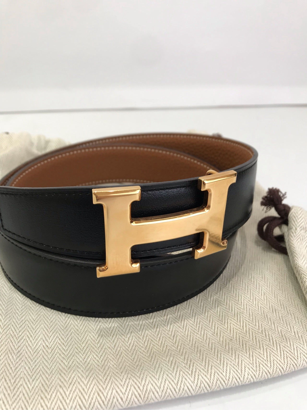 New Gems | Pre-owned Hermes H Belt Black w/ Gold Hardware size 75