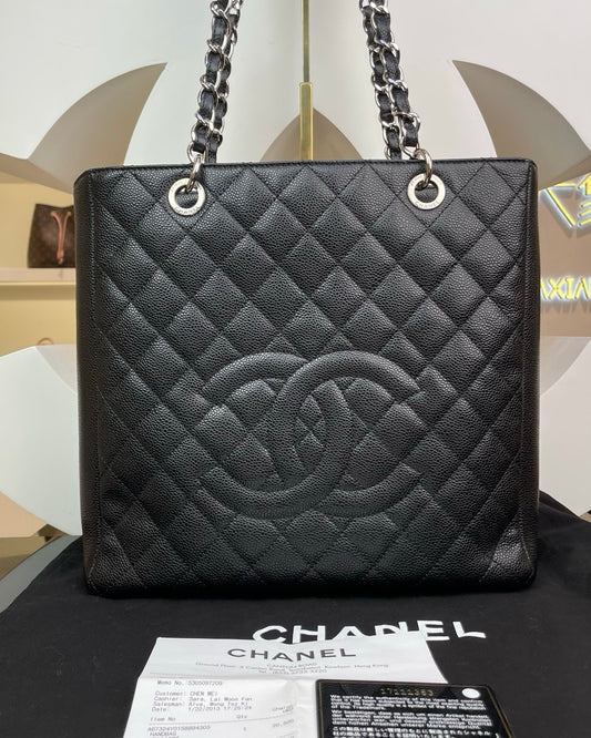 Pre-owned Chanel CC PST Black Caviar Leather w/ silver hardware