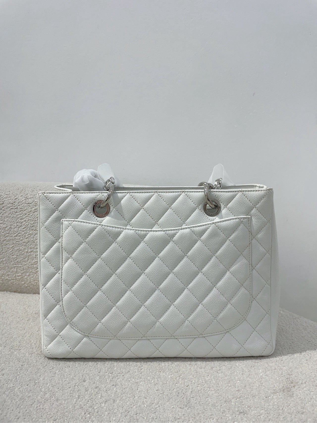 New Gems | Pre-owned Chanel GST White Caviar Leather w/ Silver Hardware