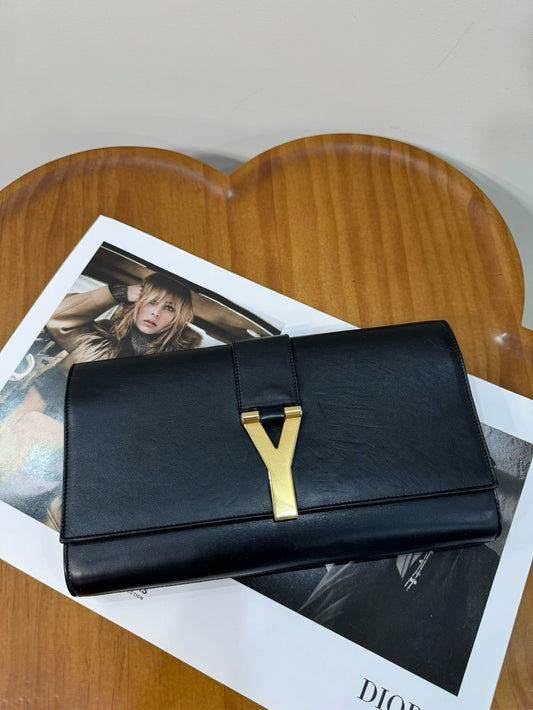 Pre-owned YSL Saint Laurent Chyc Clutch Black Smooth Calfskin Golden Hw, w/ dust bag