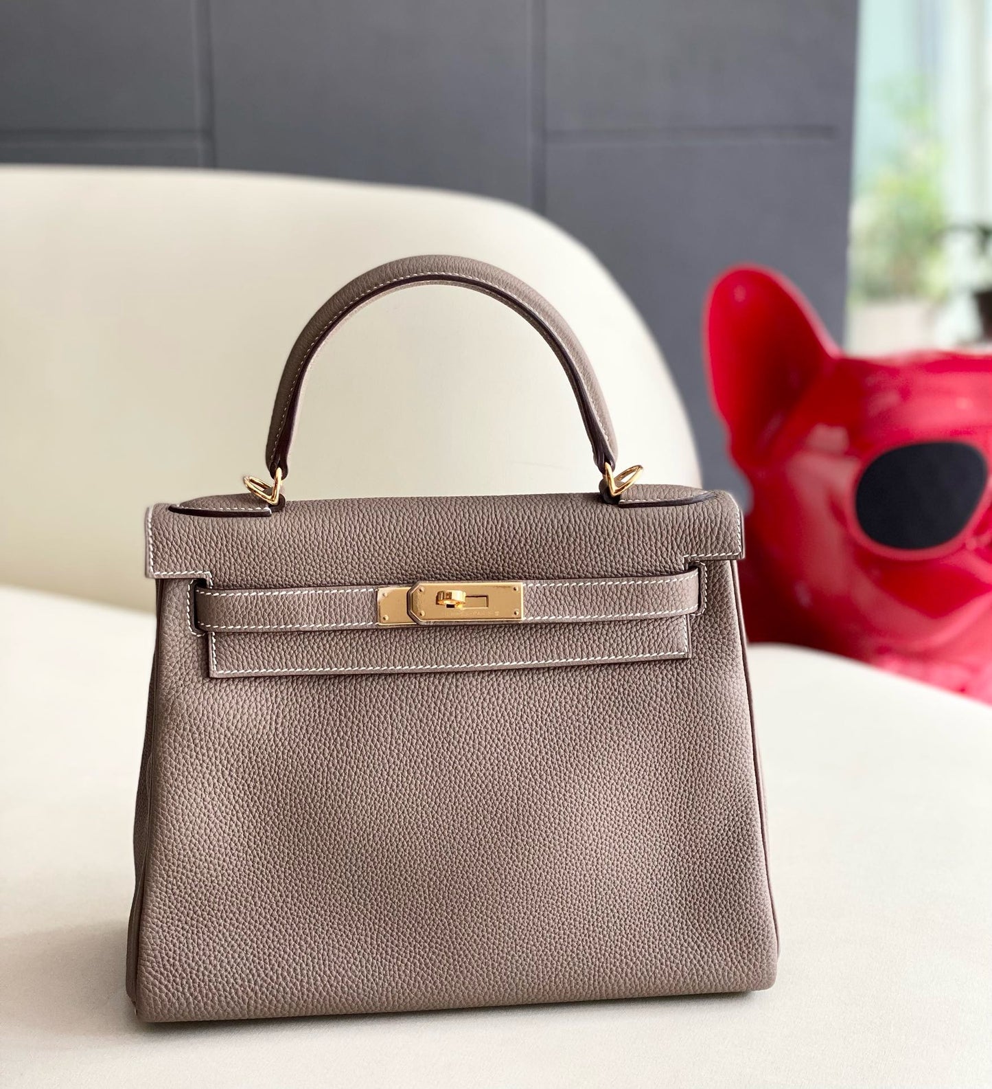 Pre-owned Like New Hermes Kelly 28 Etoupe Togo, Golden hw, 2017, full set