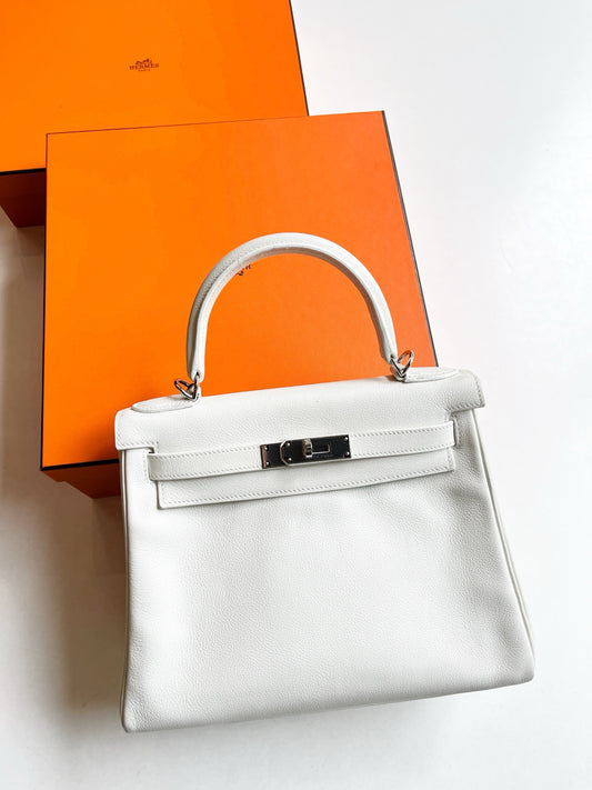 Pre-owned Hermes Kelly 28, 01 Blanc Evercolor, Palladium hw, 2019, w/ dust bag, lock&key, strap