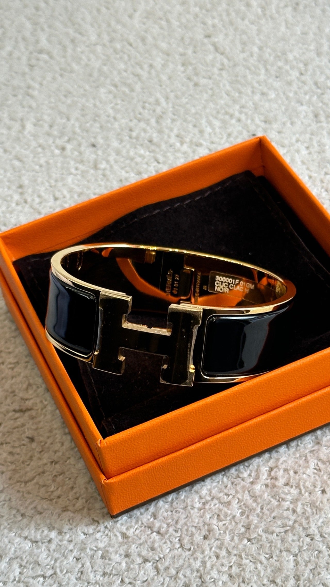 Pre-owned Hermes H Clic Clac Wide Bracelet Black Golden, GM, New with stickers, full set