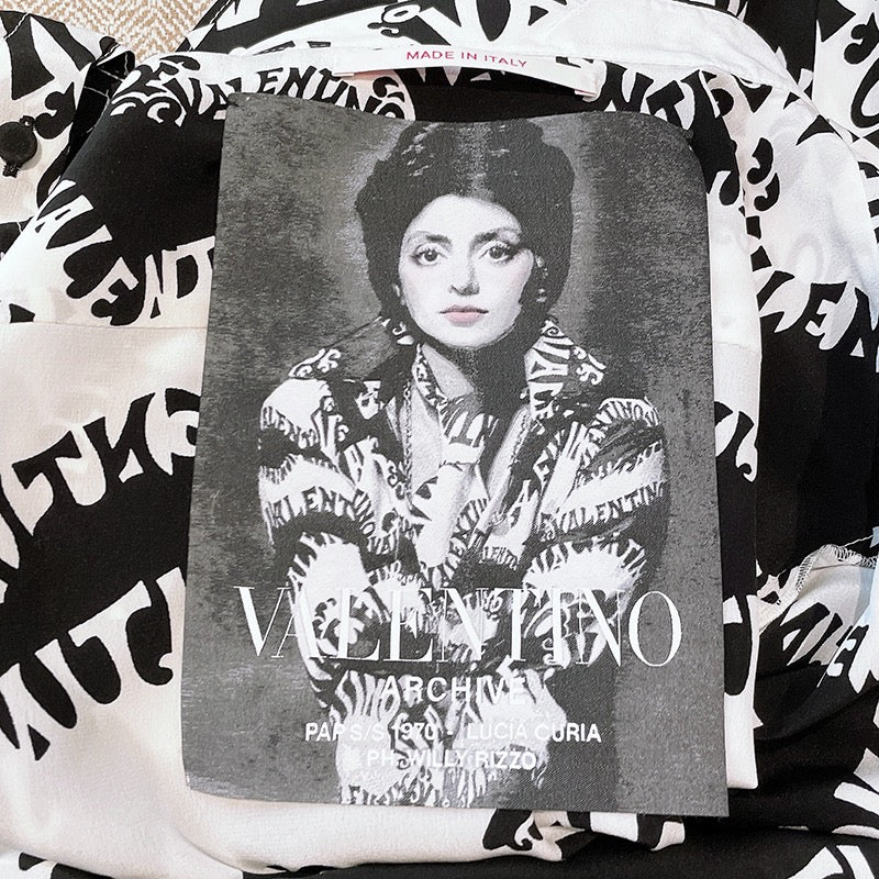 Pre-owned Valentino Special Edition Black & White Valentino Logo Print Silk Shirt, Size 36, New not used