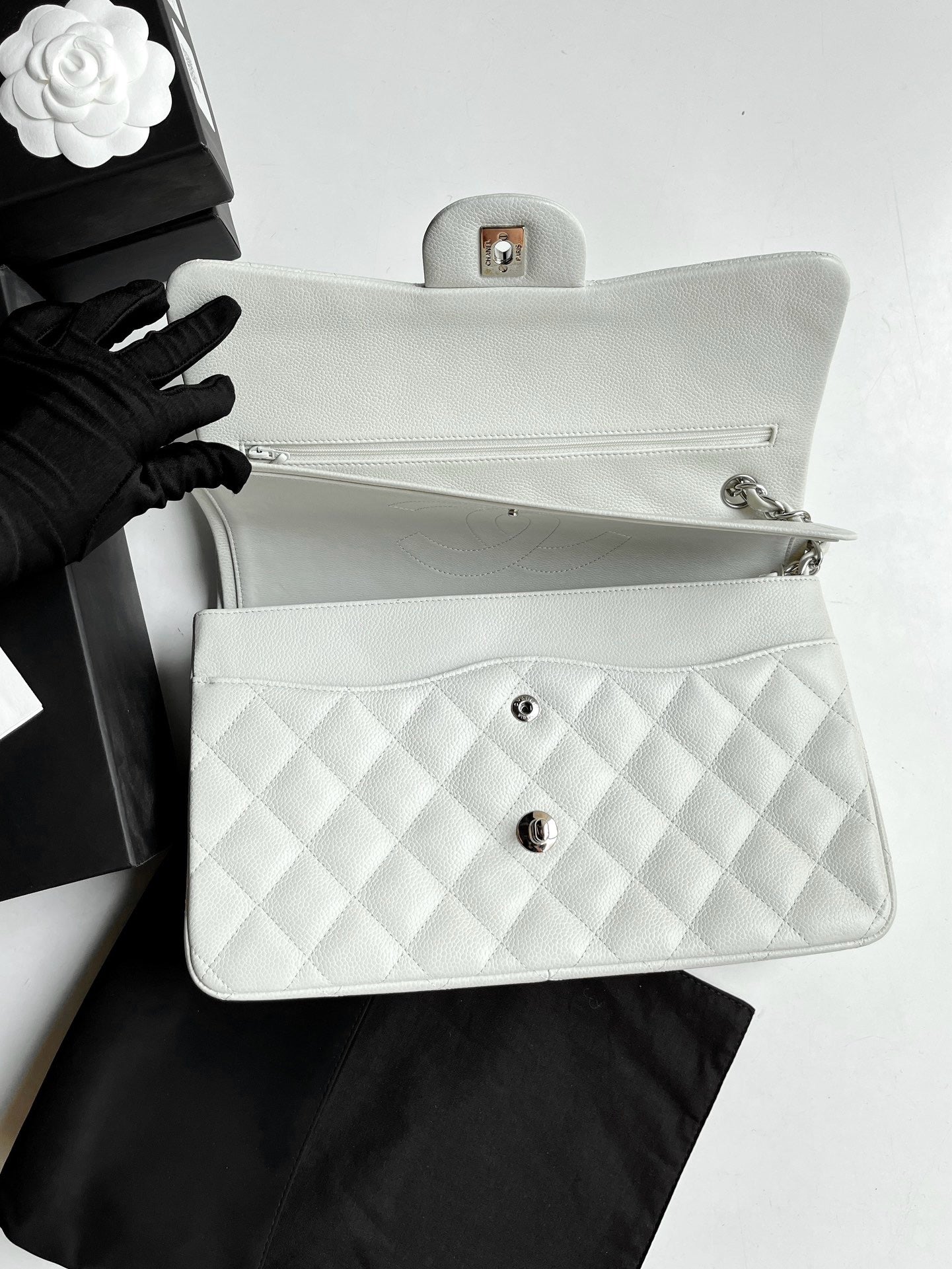 Pre-owned Chanel Classic Flap Jumbo White Caviar Leather with Silver Hardware, w/ Card 2011