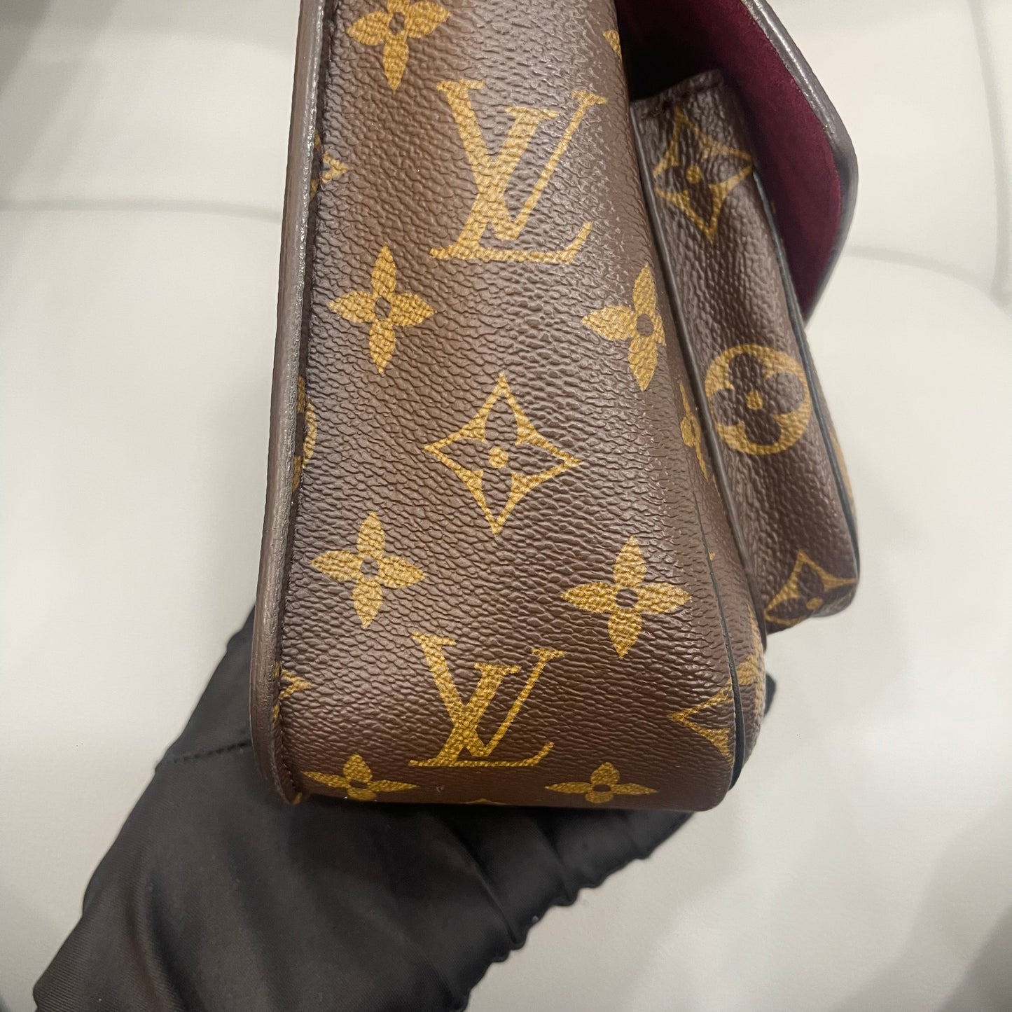 Pre-owned LV Passy Monogram A- condition