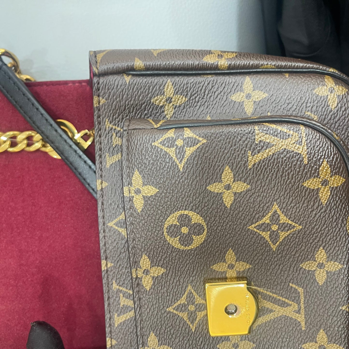 Pre-owned LV Passy Monogram A- condition