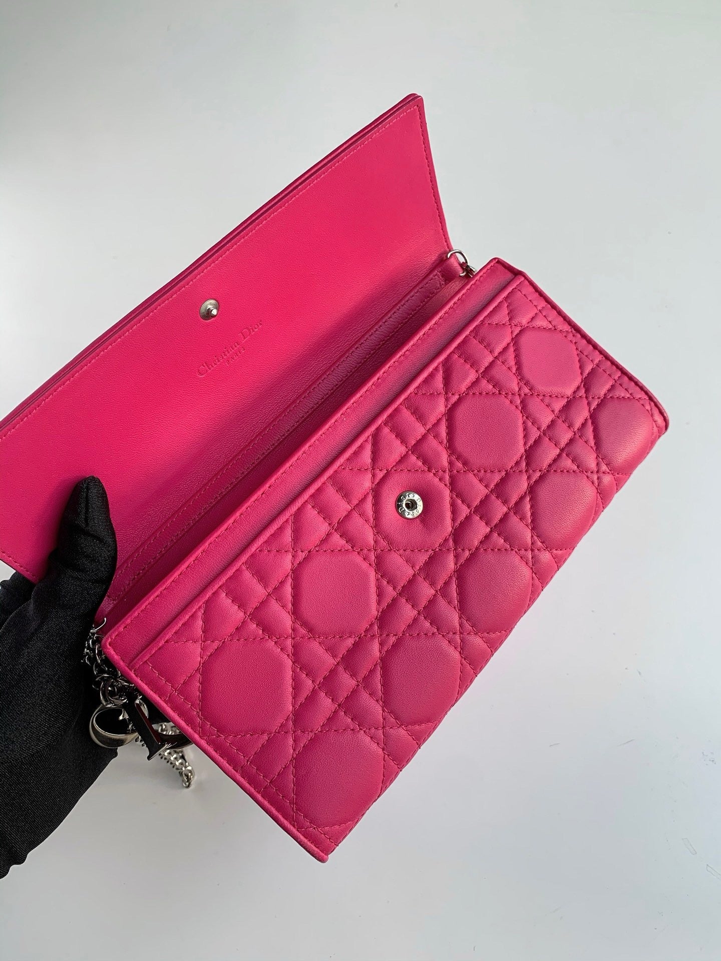 Pre-owned Dior Fuchsia Pink WOC Lambskin