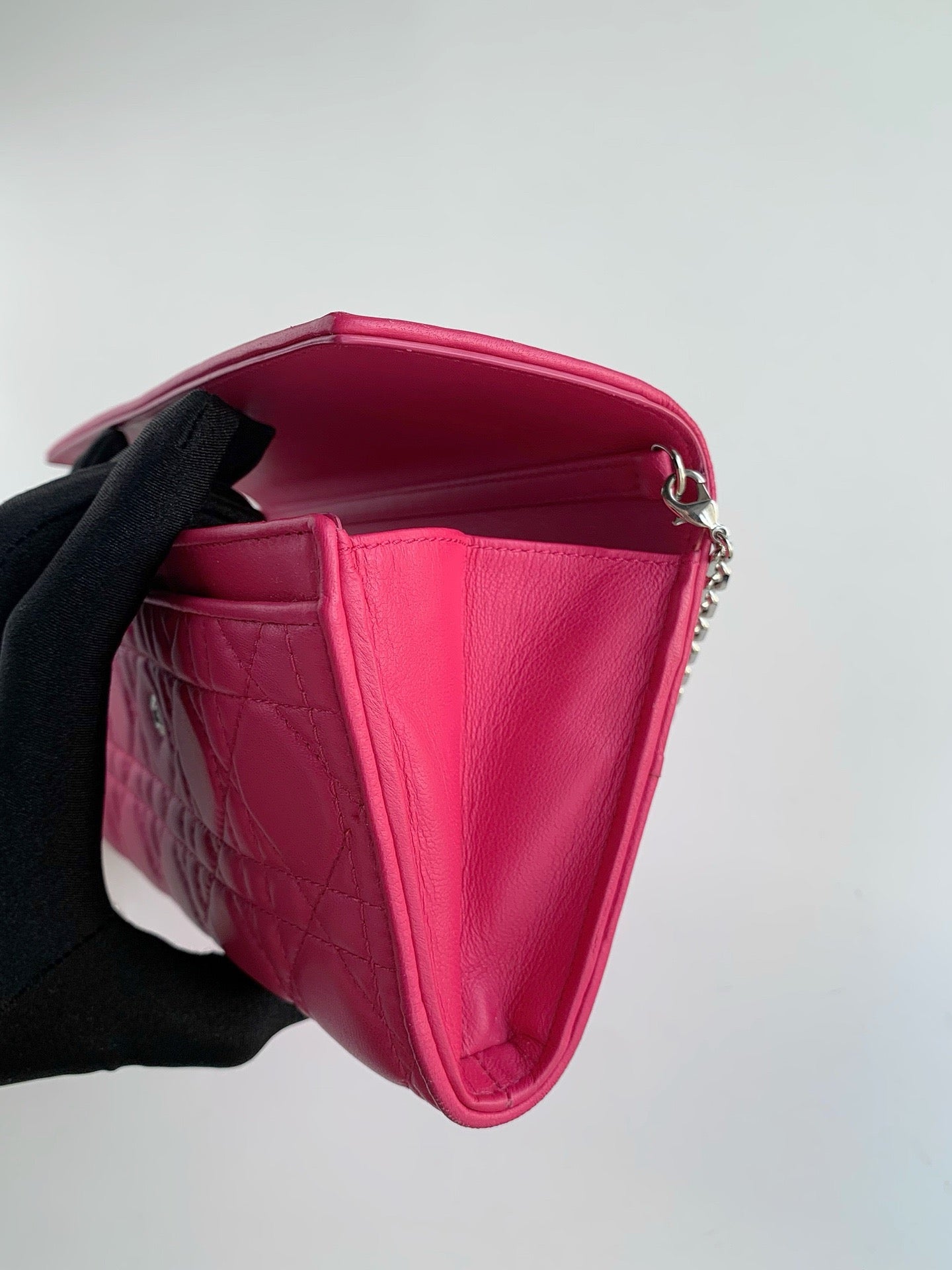 Pre-owned Dior Fuchsia Pink WOC Lambskin