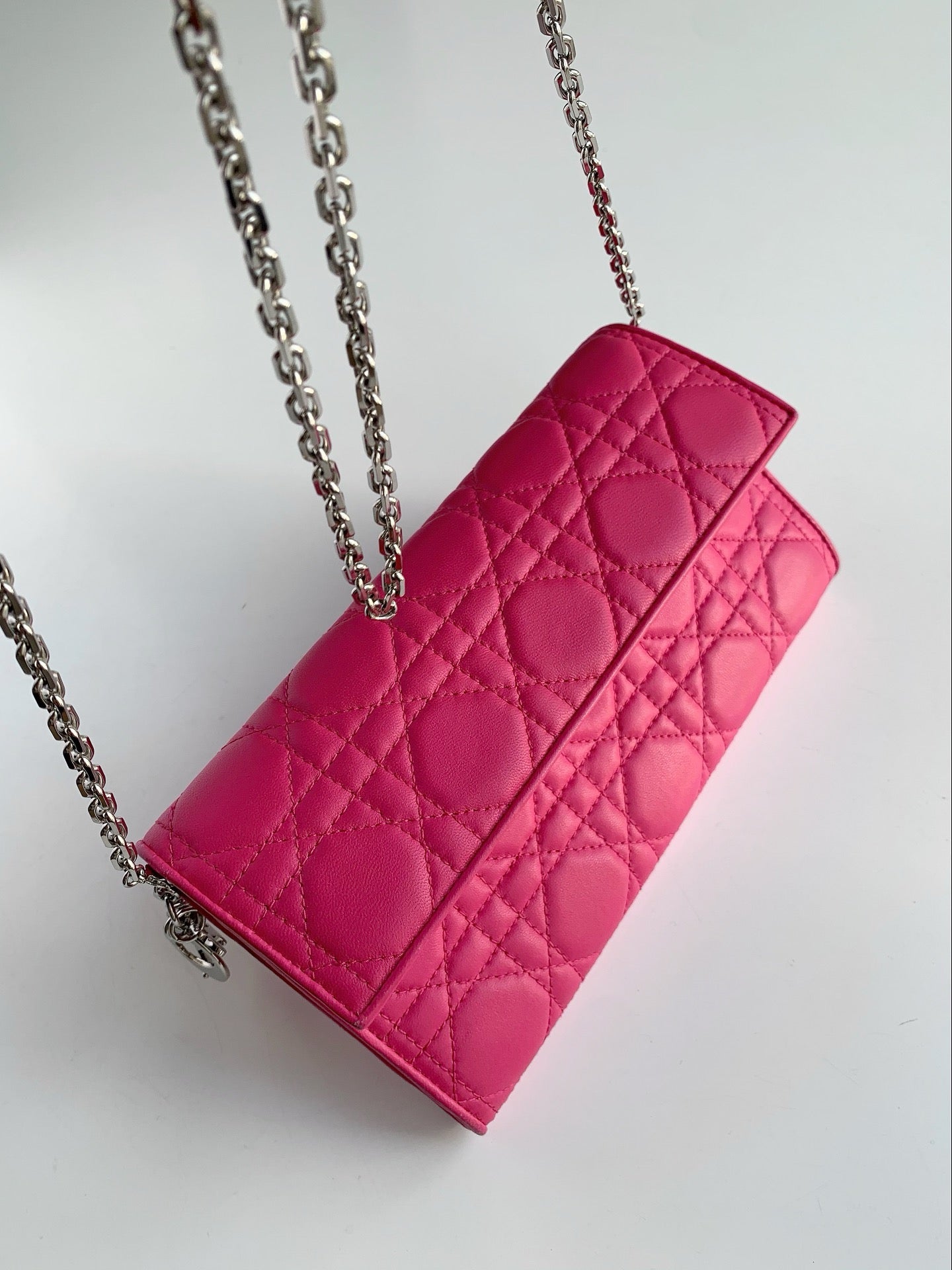 Pre-owned Dior Fuchsia Pink WOC Lambskin