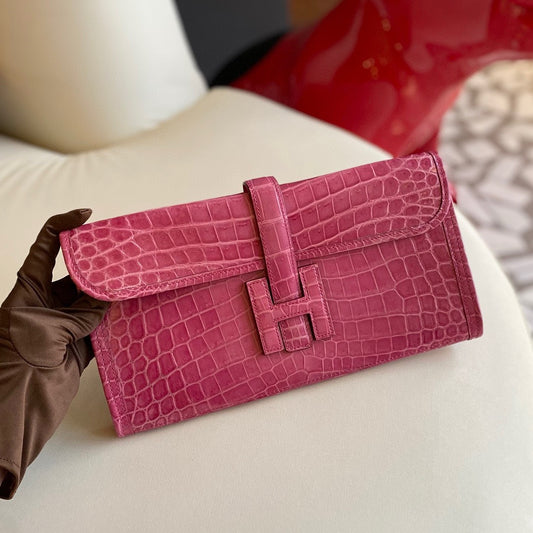 Pre-owned Hermes Jige Clutch Shiny Pink Crocodile Niloticus, 2012, w/ dust bag