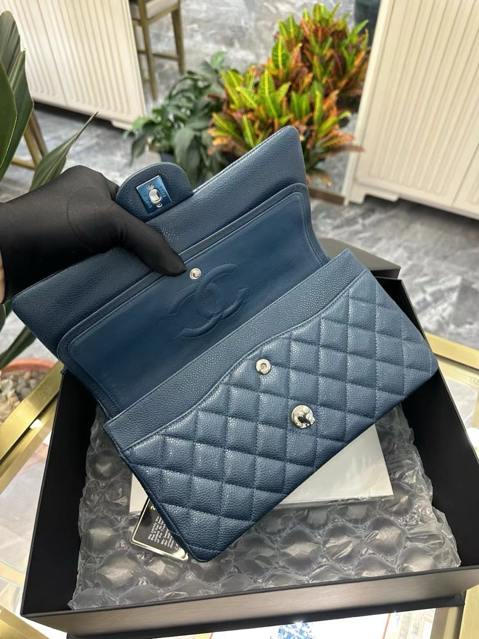 Pre-owned Chanel Classic Flap CF Medium Blue Caviar Leather Silver hw, 2015, w/ card