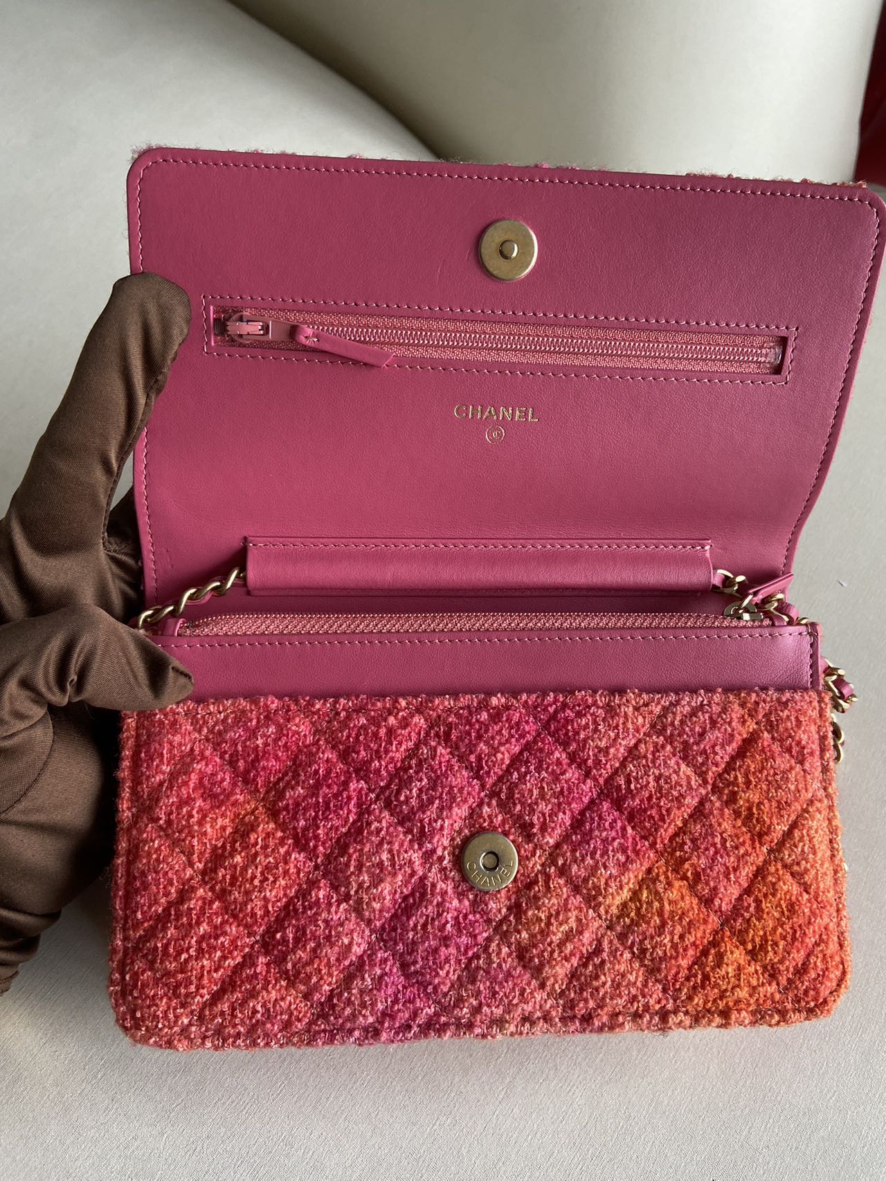 Pre-owned Chanel CC WOC Pink Gradient Tweed, w/ card, 2020-2021